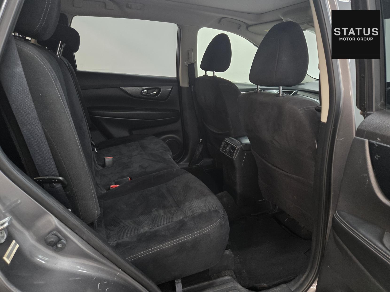 Nissan X-Trail 1.6 dCi n-tec SUV 5dr Diesel XTRON Euro 6 (s/s) (130 ps)