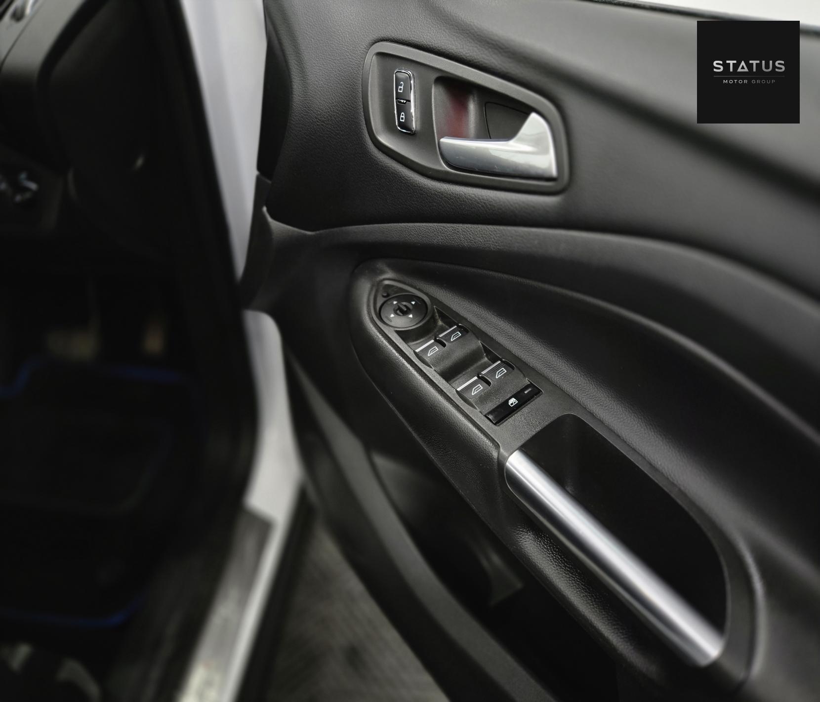 Ford Kuga 2.0 TDCi Titanium X SUV 5dr Diesel Powershift AWD Euro 6 (s/s) (180 ps)