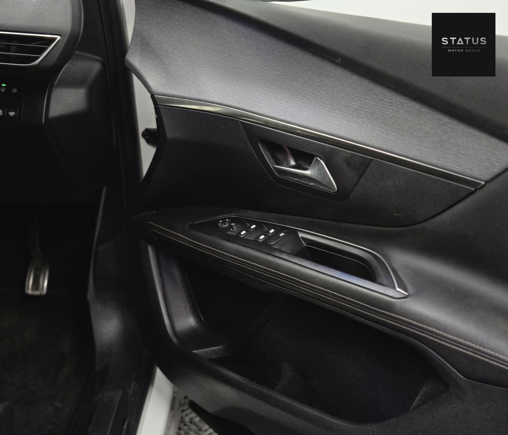 Peugeot 3008 1.6 13.2kWh GT SUV 5dr Petrol Plug-in Hybrid e-EAT 4WD Euro 6 (s/s) (300 ps)