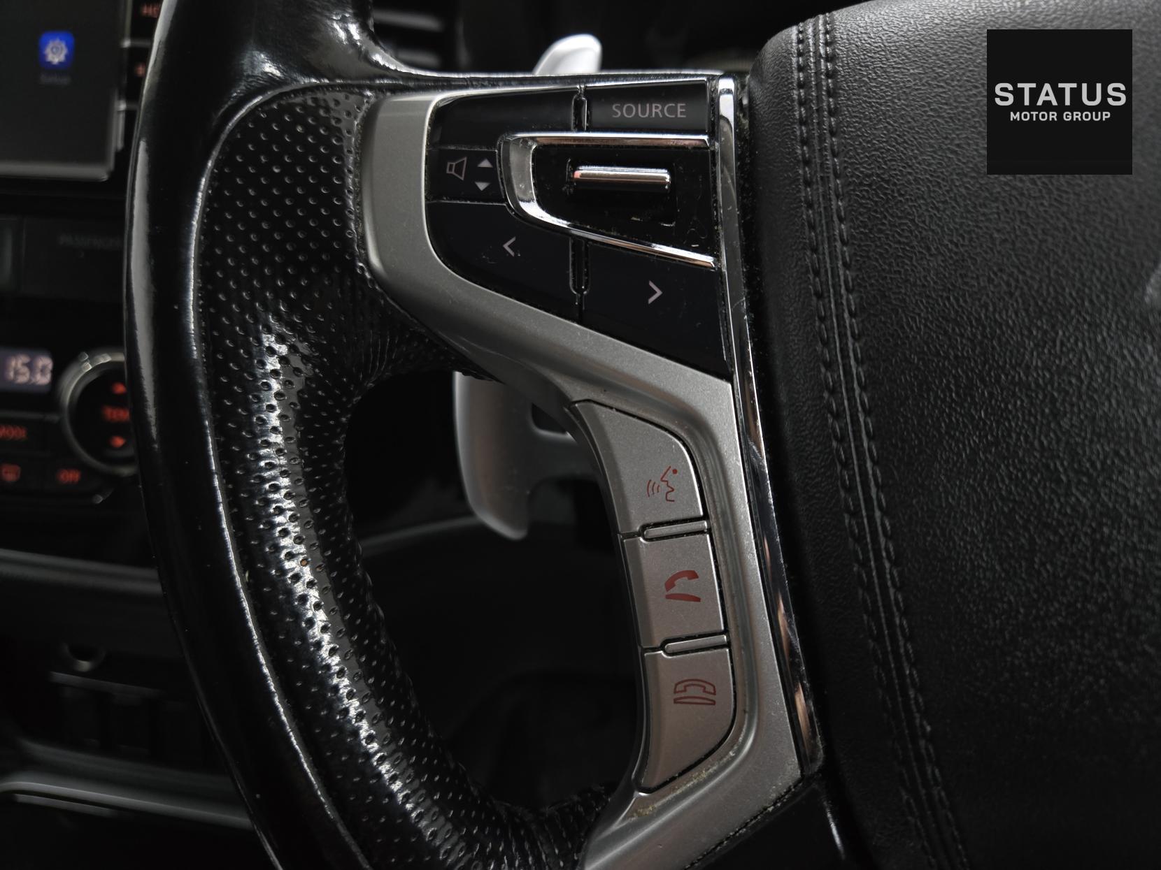 Mitsubishi Outlander 2.0h 12kWh Juro SUV 5dr Petrol Plug-in Hybrid CVT 4WD Euro 6 (s/s) (200 ps)