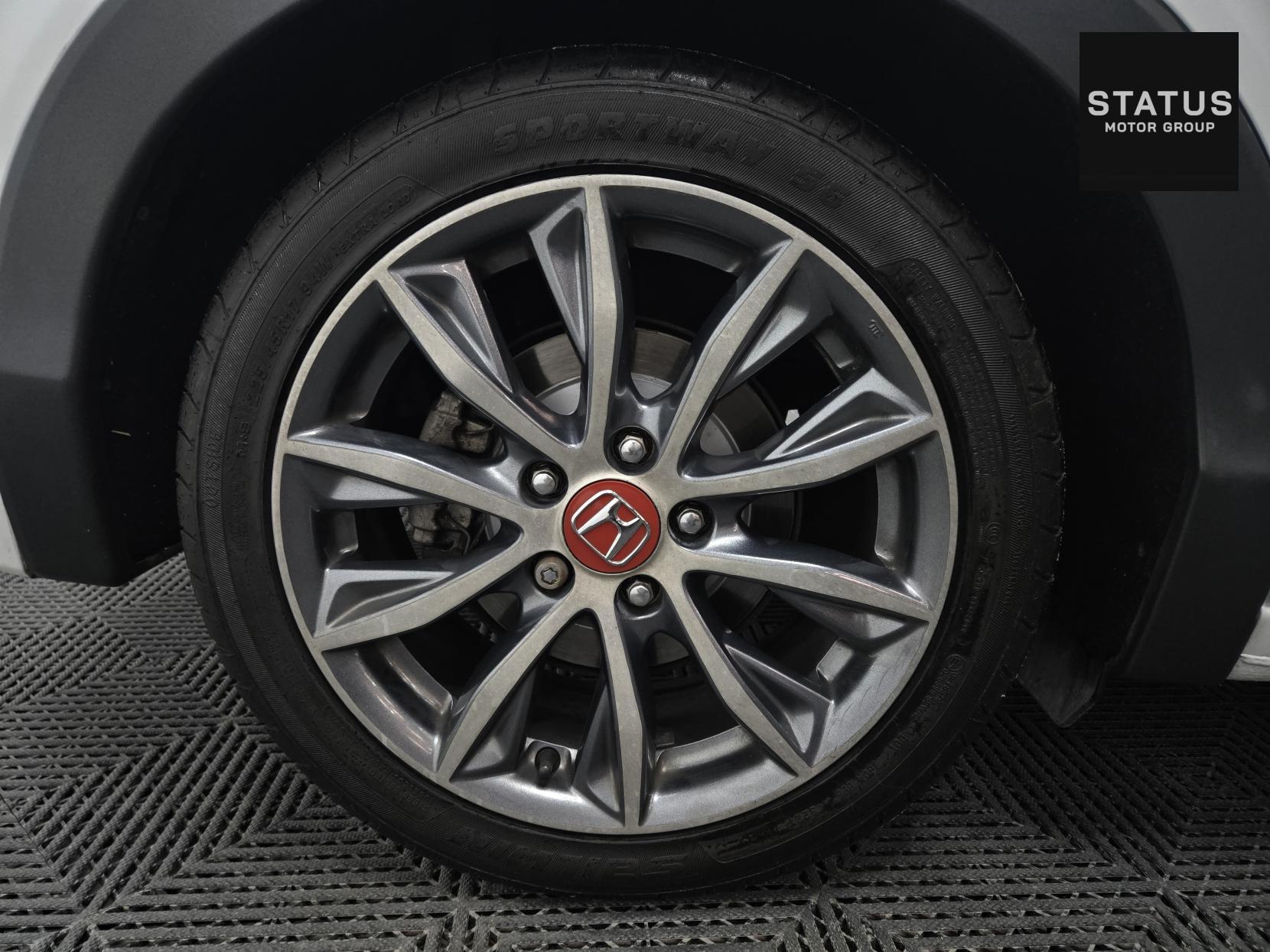 Honda Civic 1.8 i-VTEC ES Hatchback 5dr Petrol Auto Euro 5 (142 ps)