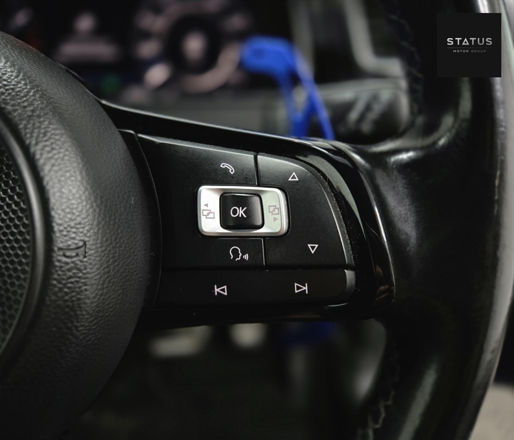 Volkswagen Golf 2.0 TSI R Hatchback 5dr Petrol DSG 4Motion Euro 6 (s/s) (310 ps)