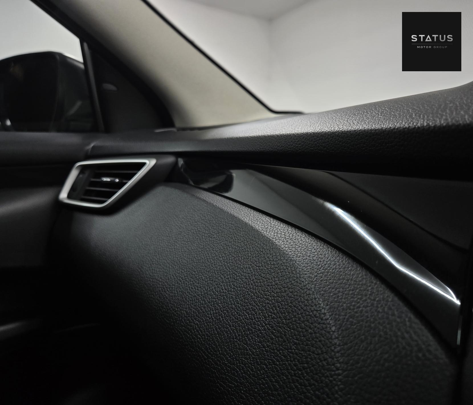 Nissan Qashqai 1.2 DIG-T Tekna SUV 5dr Petrol XTRON 2WD Euro 6 (s/s) (115 ps)