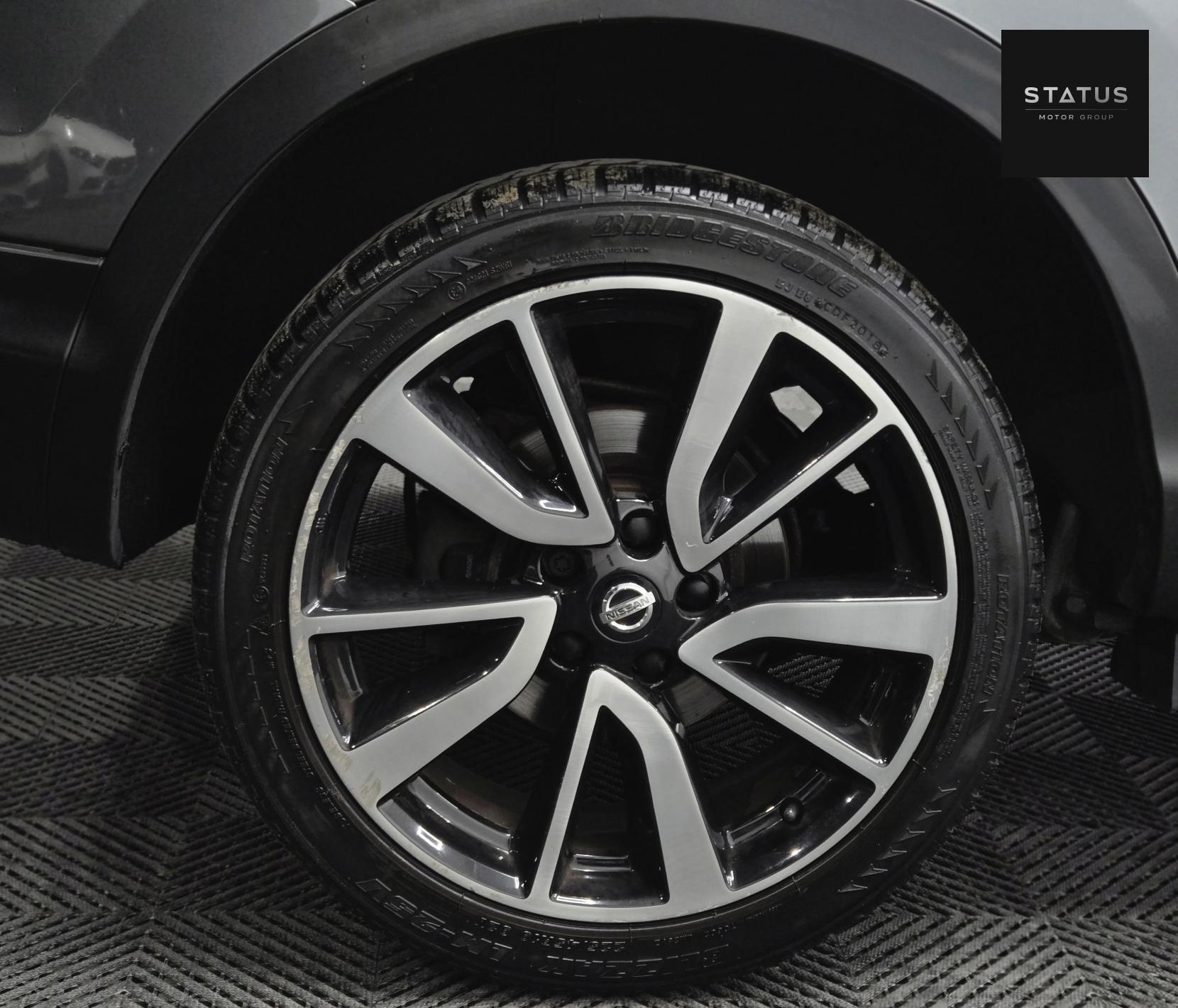 Nissan Qashqai 1.2 DIG-T Tekna SUV 5dr Petrol XTRON 2WD Euro 6 (s/s) (115 ps)