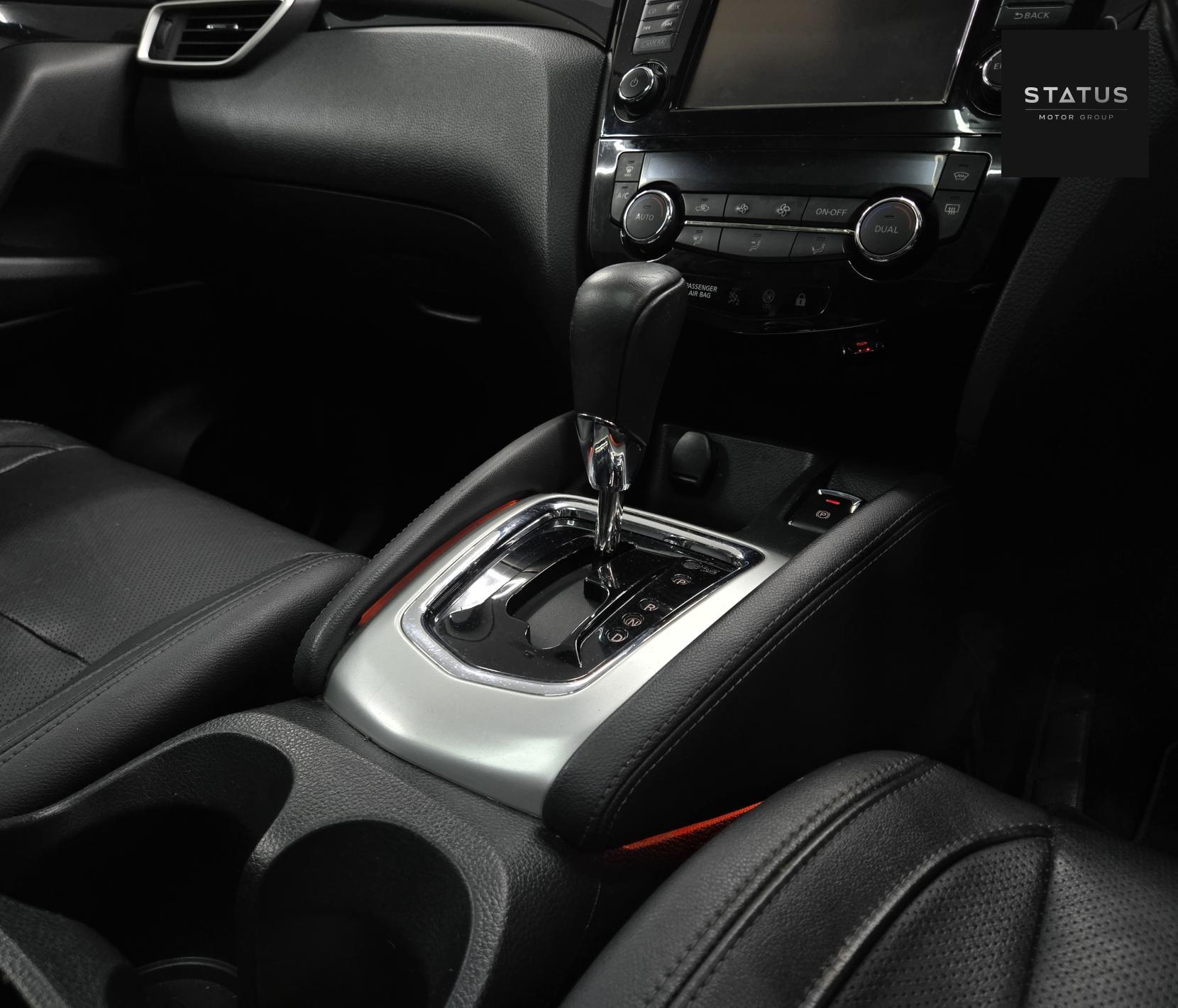 Nissan Qashqai 1.2 DIG-T Tekna SUV 5dr Petrol XTRON 2WD Euro 6 (s/s) (115 ps)