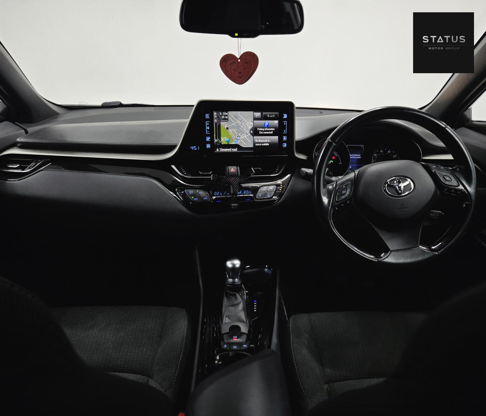 Toyota C-HR 1.8 VVT-h Design SUV 5dr Petrol Hybrid CVT Euro 6 (s/s) (122 ps)