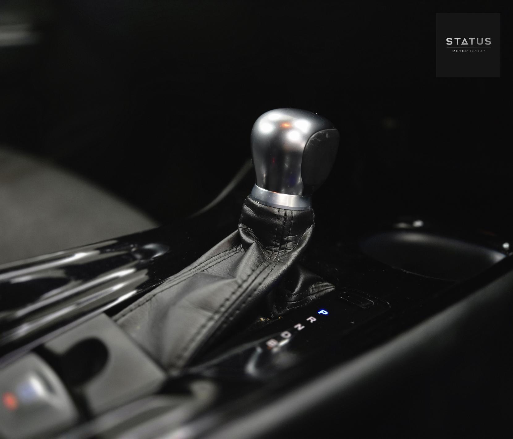 Toyota C-HR 1.8 VVT-h Design SUV 5dr Petrol Hybrid CVT Euro 6 (s/s) (122 ps)