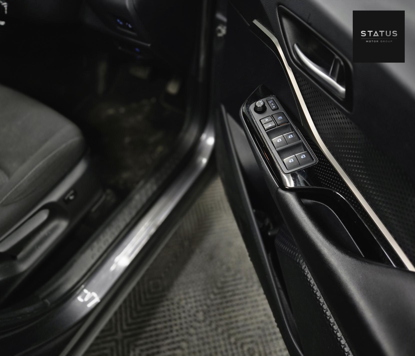 Toyota C-HR 1.8 VVT-h Design SUV 5dr Petrol Hybrid CVT Euro 6 (s/s) (122 ps)