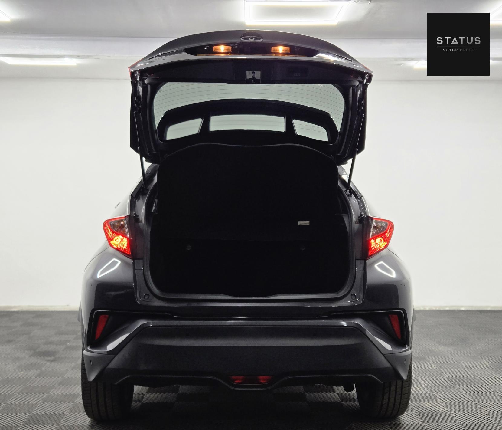 Toyota C-HR 1.8 VVT-h Design SUV 5dr Petrol Hybrid CVT Euro 6 (s/s) (122 ps)