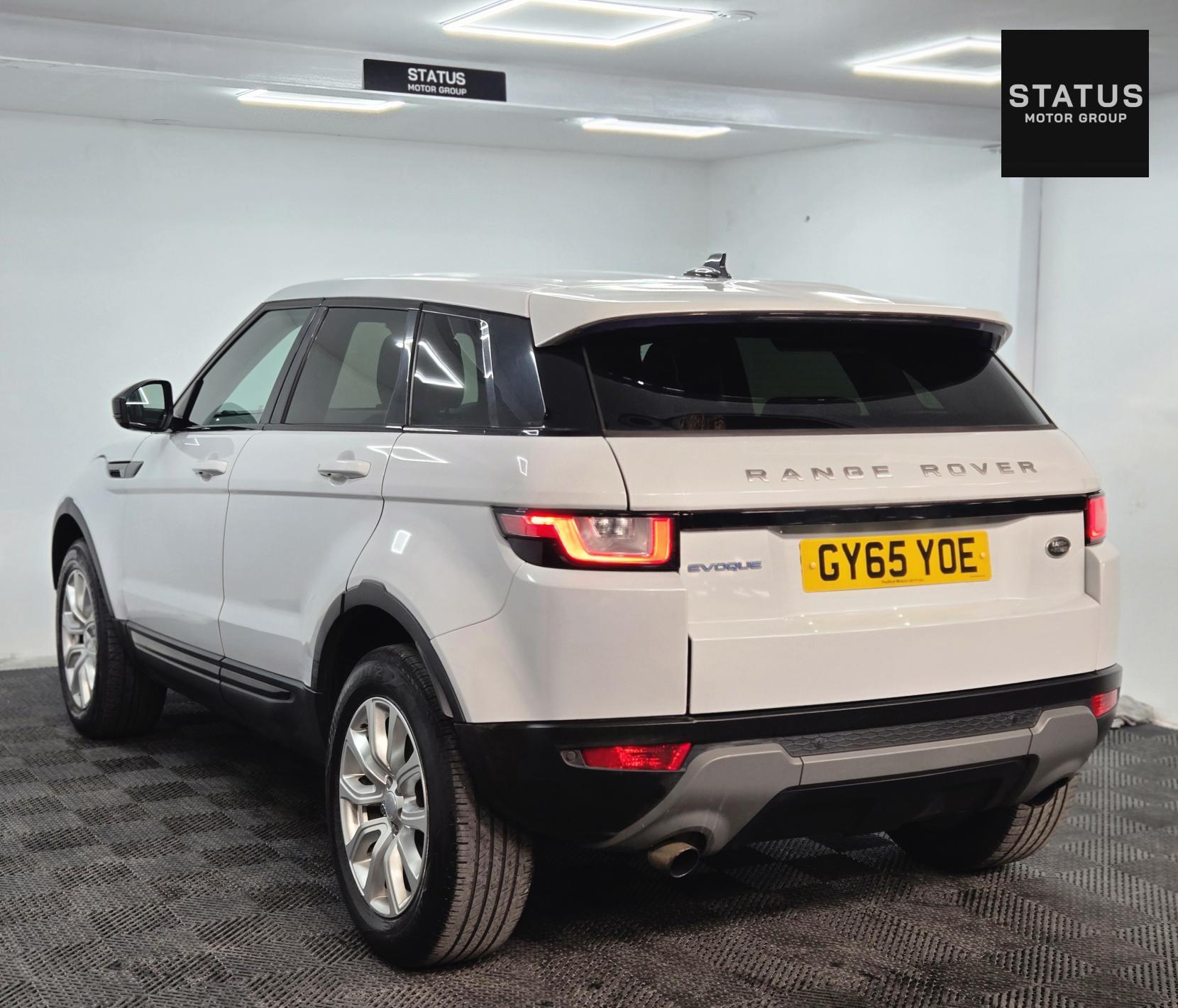 Land Rover Range Rover Evoque 2.0 eD4 SE Tech SUV 5dr Diesel Manual FWD Euro 6 (s/s) (150 ps)