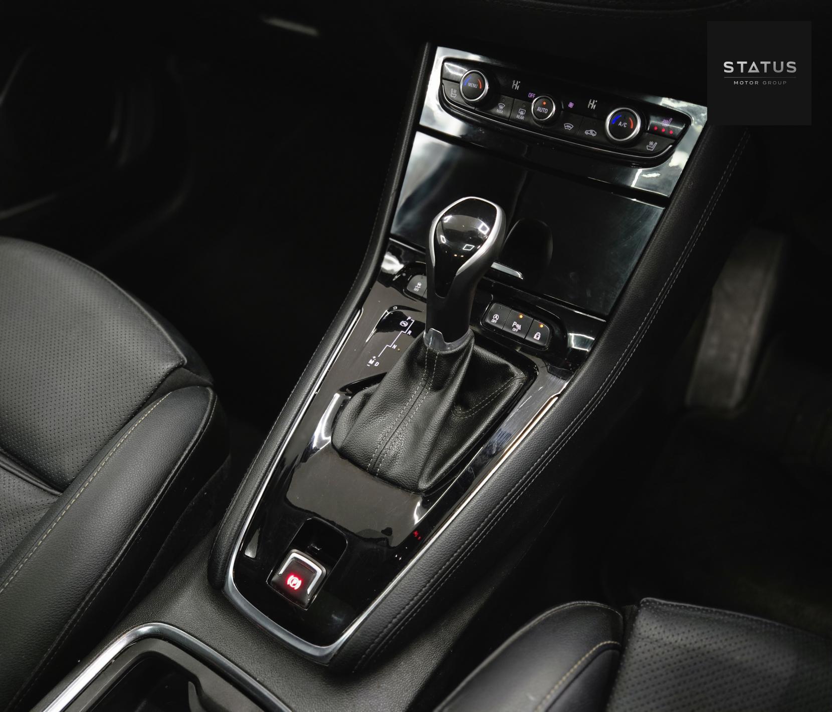 Vauxhall Grandland X 1.2 Turbo Elite Nav SUV 5dr Petrol Auto 8Spd Euro 6 (s/s) (130 ps)