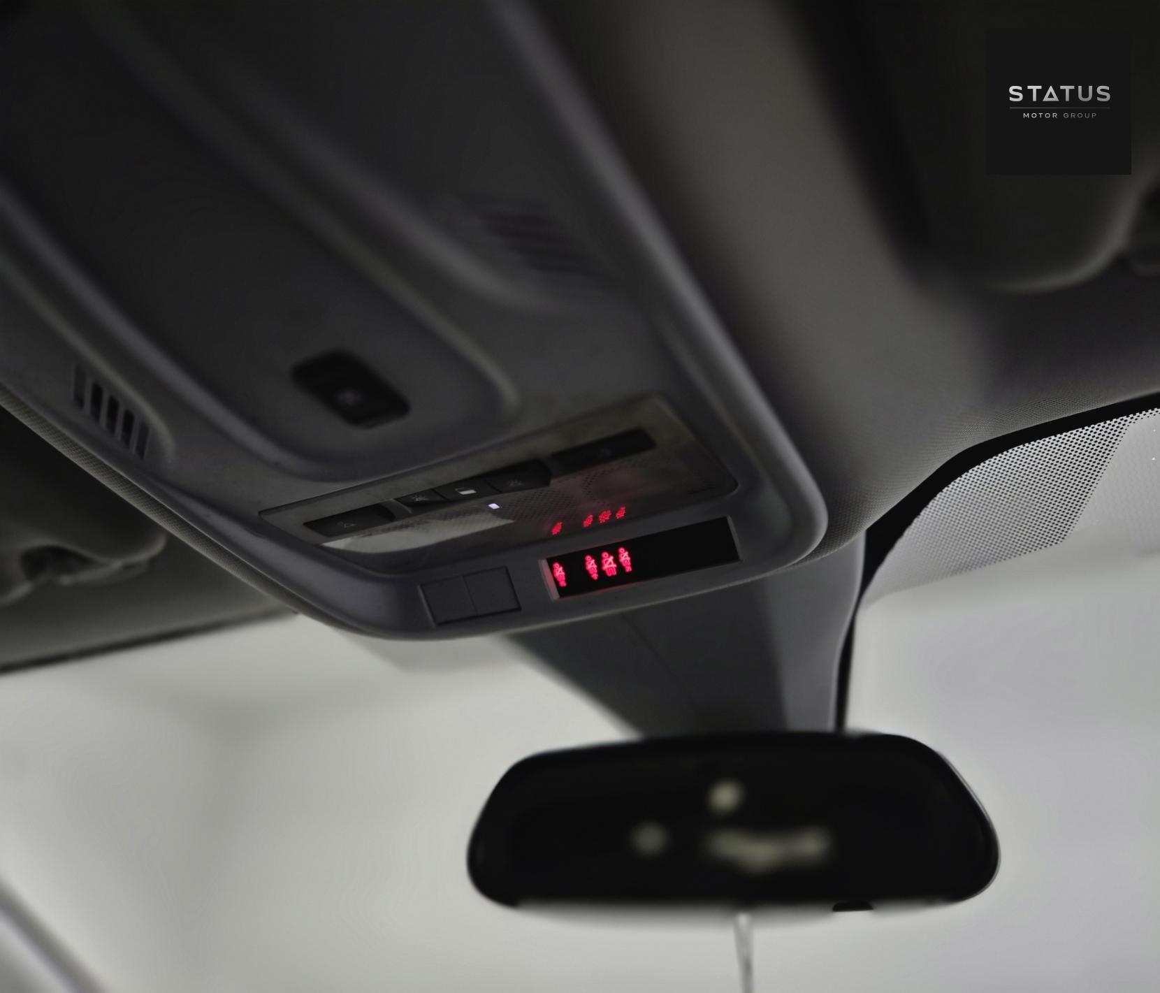 Vauxhall Grandland X 1.2 Turbo Elite Nav SUV 5dr Petrol Auto 8Spd Euro 6 (s/s) (130 ps)