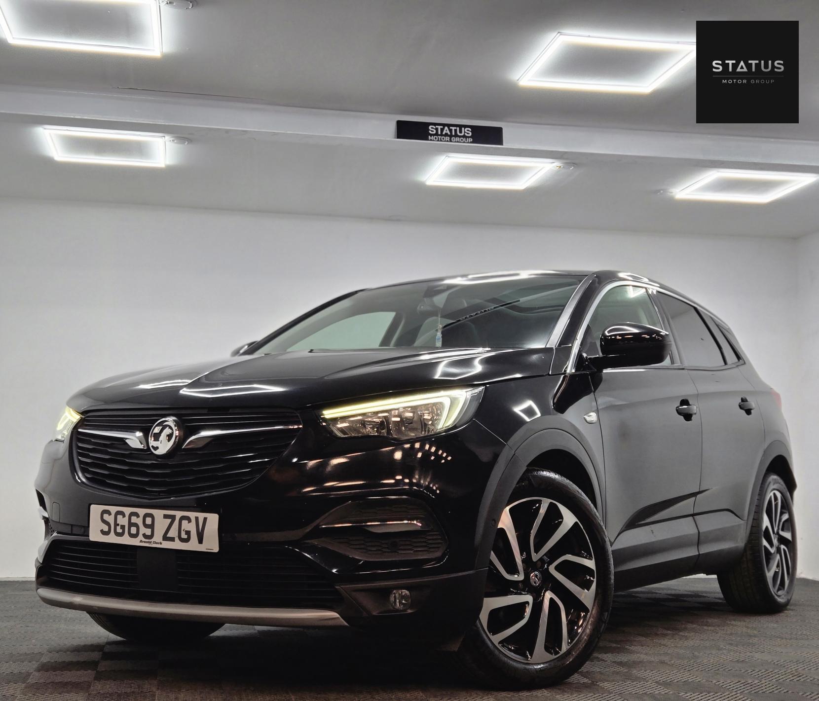 Vauxhall Grandland X 1.2 Turbo Elite Nav SUV 5dr Petrol Auto 8Spd Euro 6 (s/s) (130 ps)