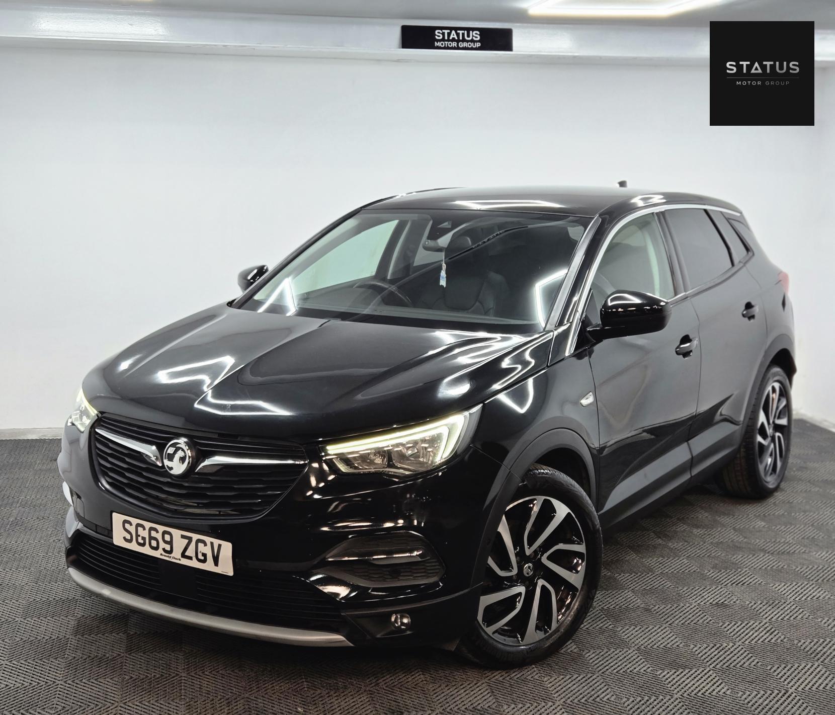 Vauxhall Grandland X 1.2 Turbo Elite Nav SUV 5dr Petrol Auto 8Spd Euro 6 (s/s) (130 ps)