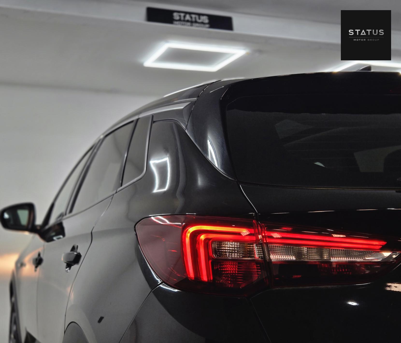 Vauxhall Grandland X 1.2 Turbo Elite Nav SUV 5dr Petrol Auto 8Spd Euro 6 (s/s) (130 ps)