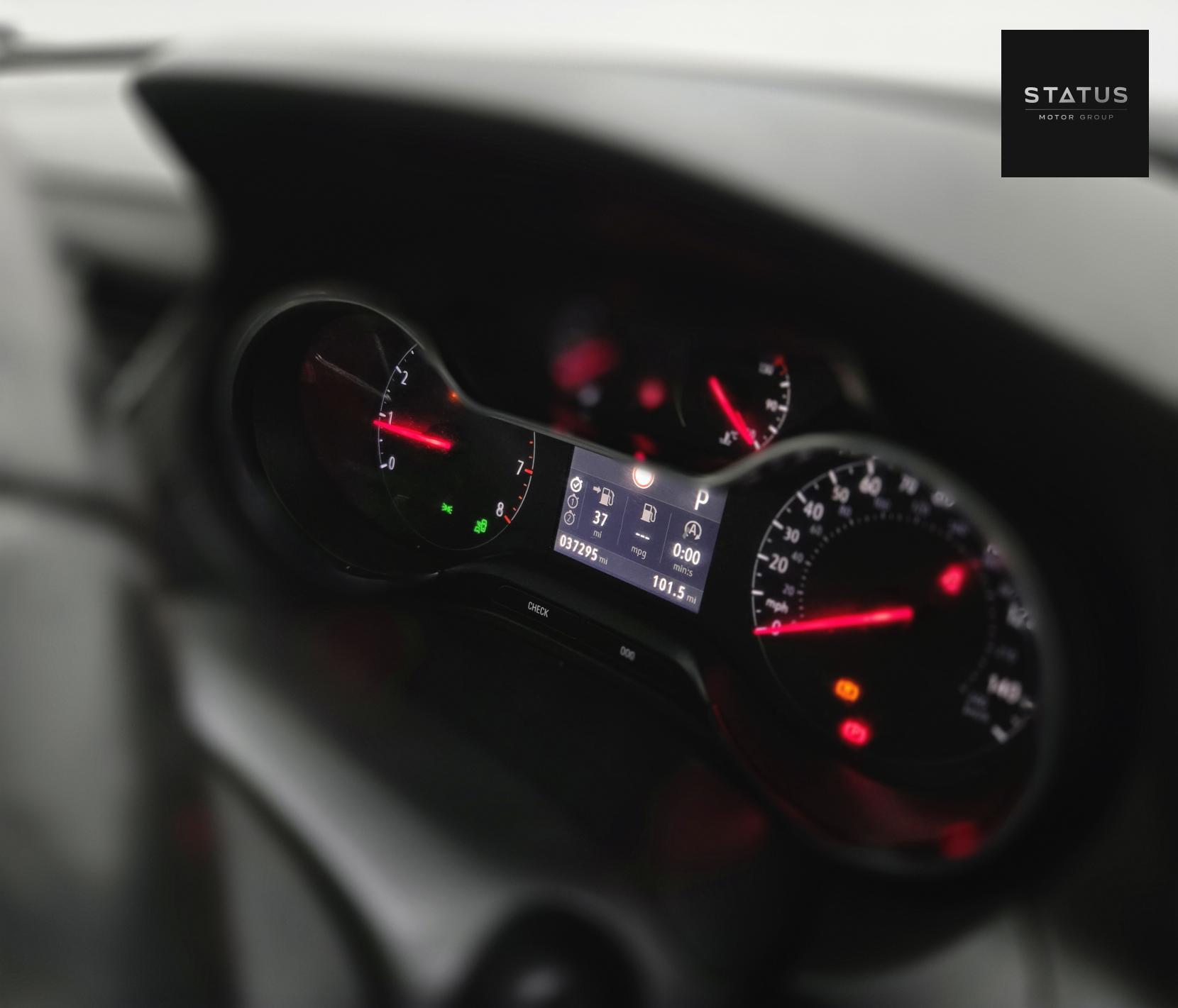 Vauxhall Grandland X 1.2 Turbo Elite Nav SUV 5dr Petrol Auto 8Spd Euro 6 (s/s) (130 ps)