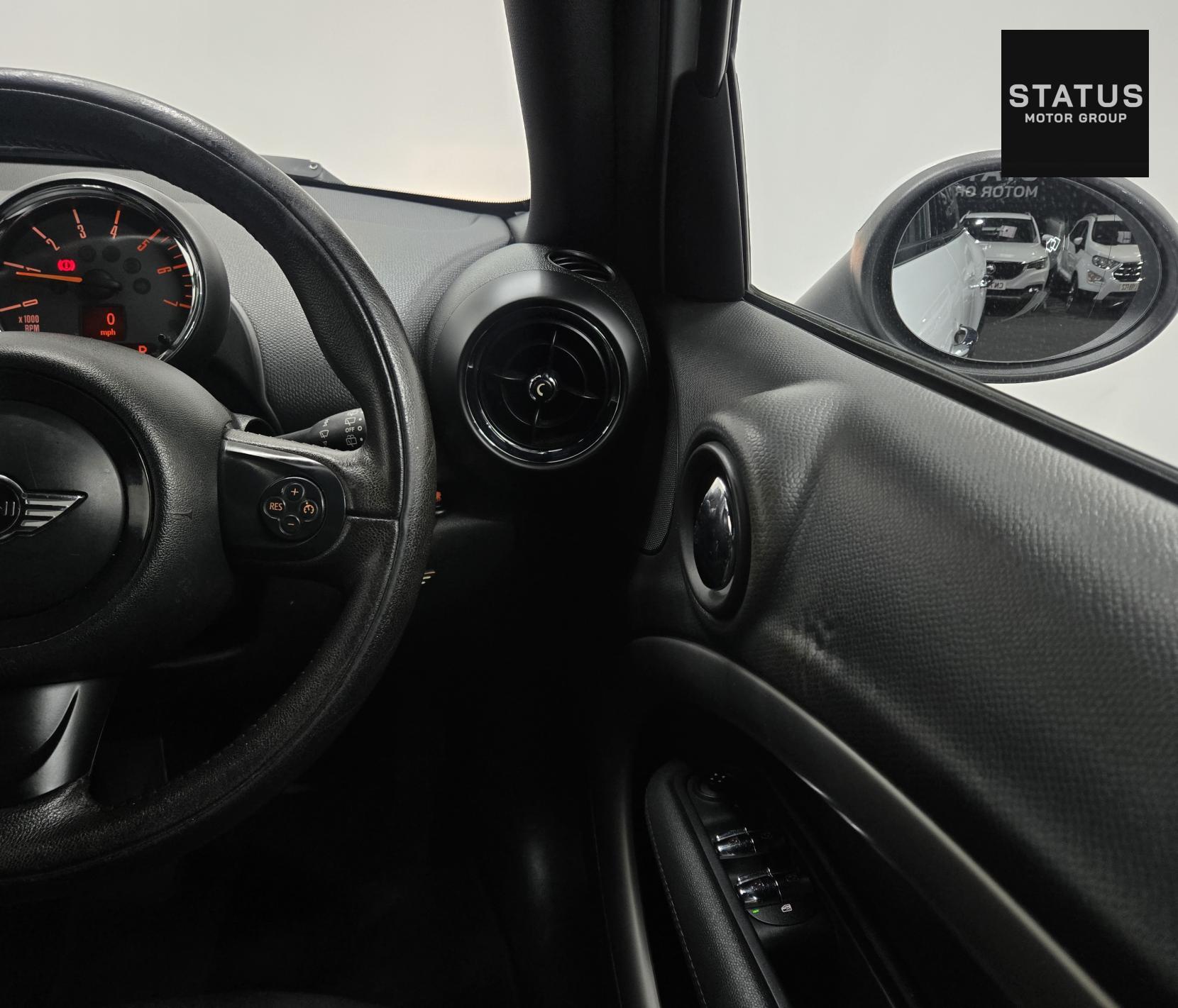 MINI Countryman 2.0 Cooper D SUV 5dr Diesel Auto Euro 5 (112 ps)