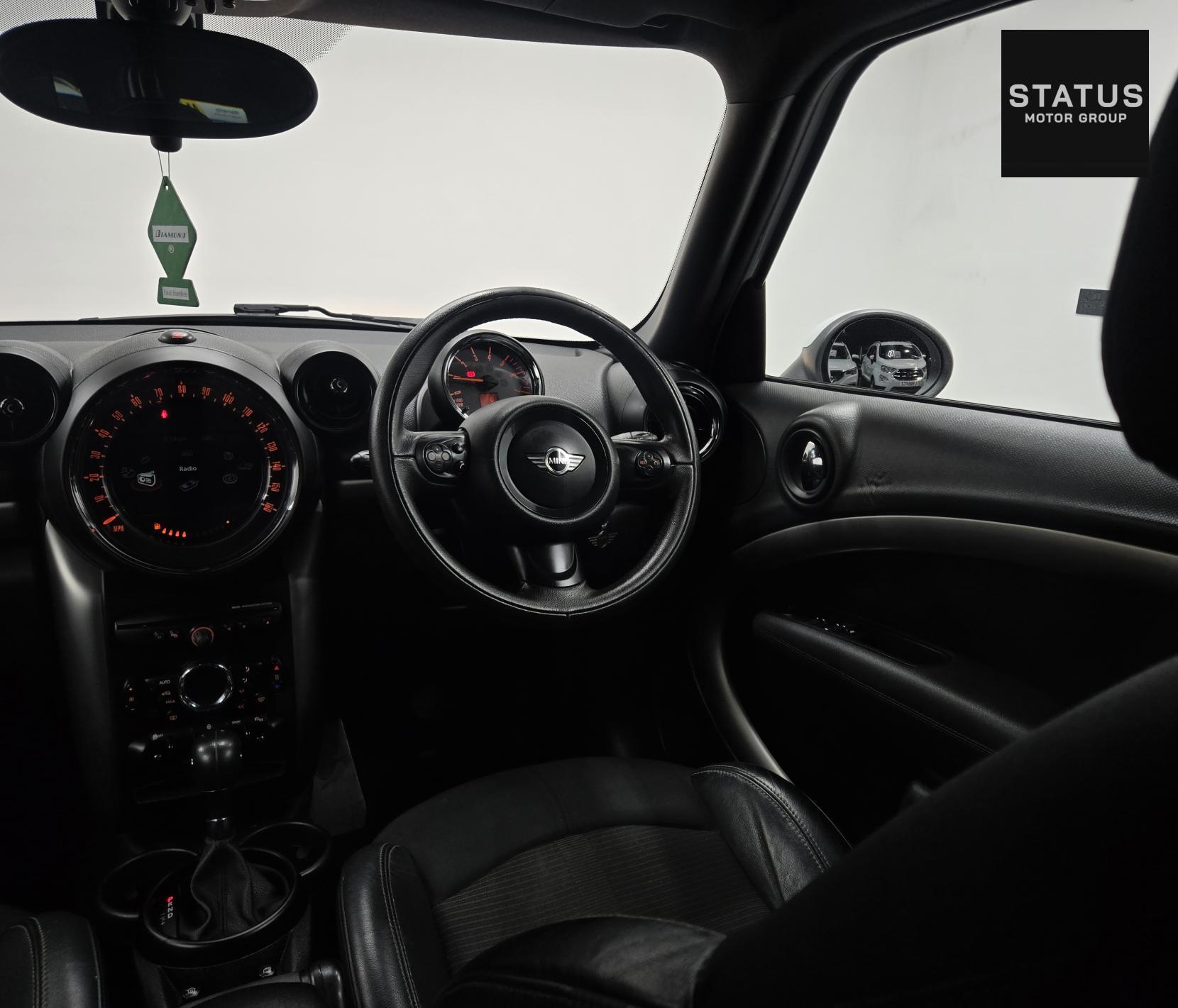 MINI Countryman 2.0 Cooper D SUV 5dr Diesel Auto Euro 5 (112 ps)