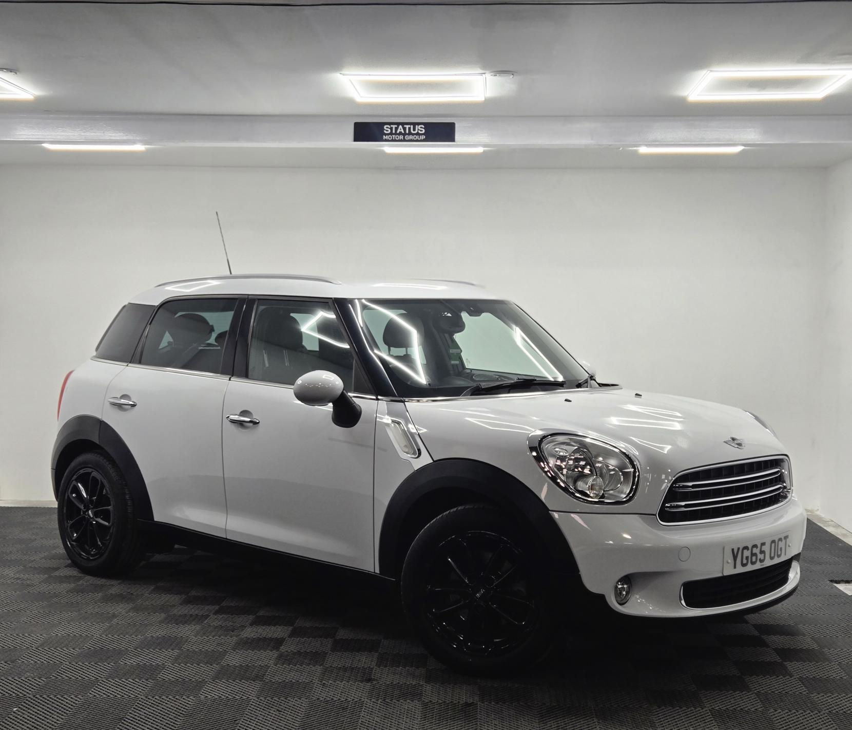 MINI Countryman 2.0 Cooper D SUV 5dr Diesel Auto Euro 5 (112 ps)