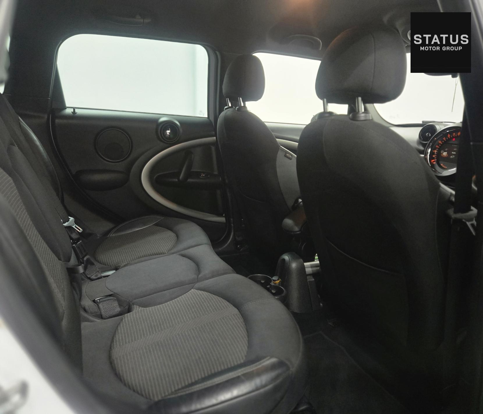 MINI Countryman 2.0 Cooper D SUV 5dr Diesel Auto Euro 5 (112 ps)