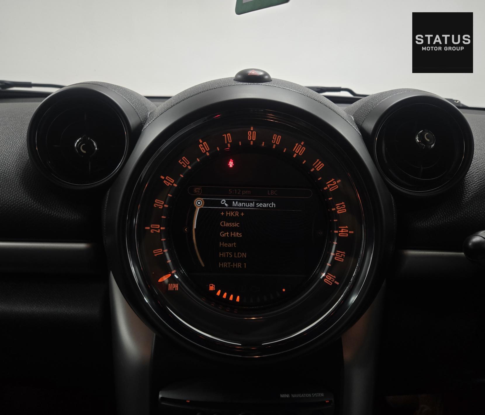 MINI Countryman 2.0 Cooper D SUV 5dr Diesel Auto Euro 5 (112 ps)