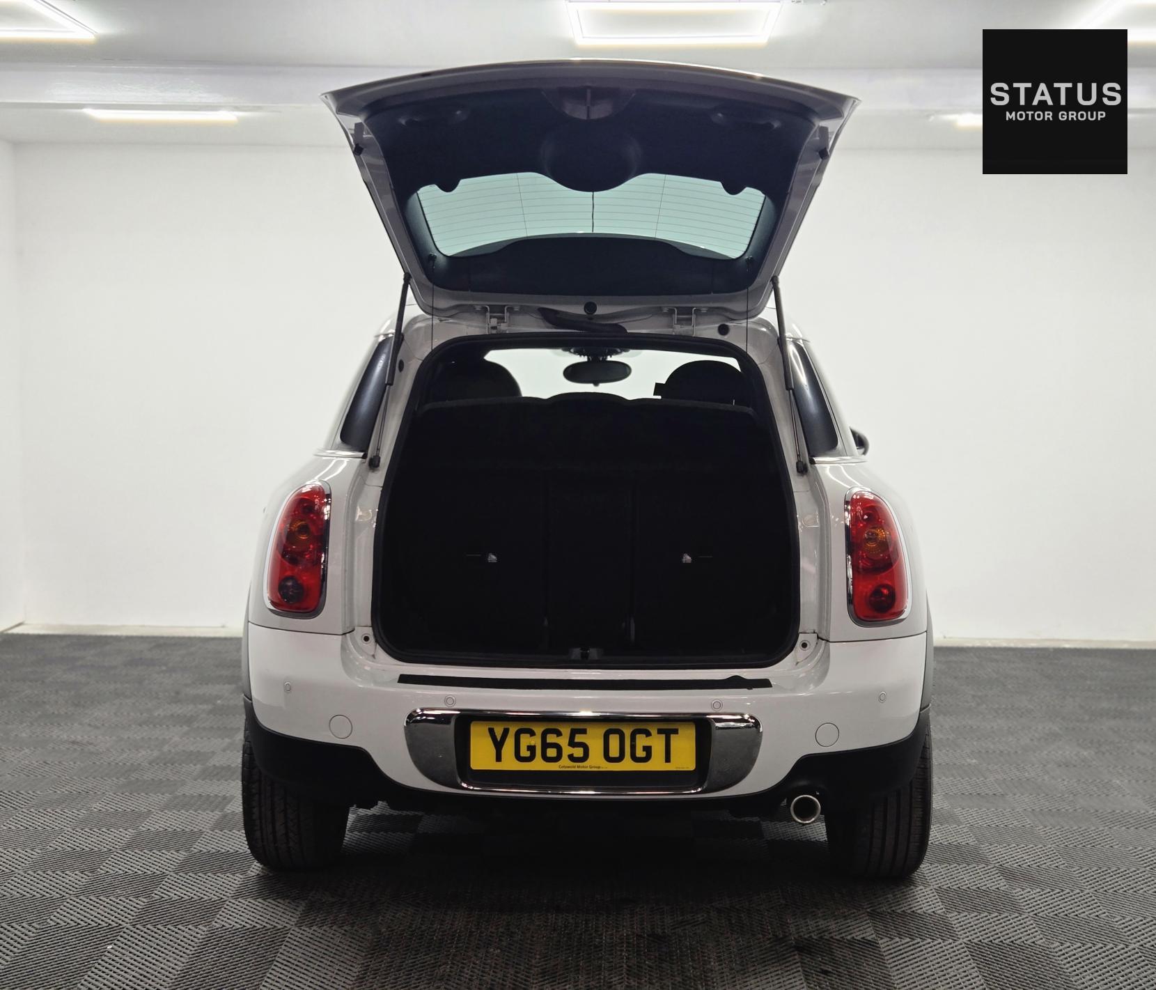 MINI Countryman 2.0 Cooper D SUV 5dr Diesel Auto Euro 5 (112 ps)