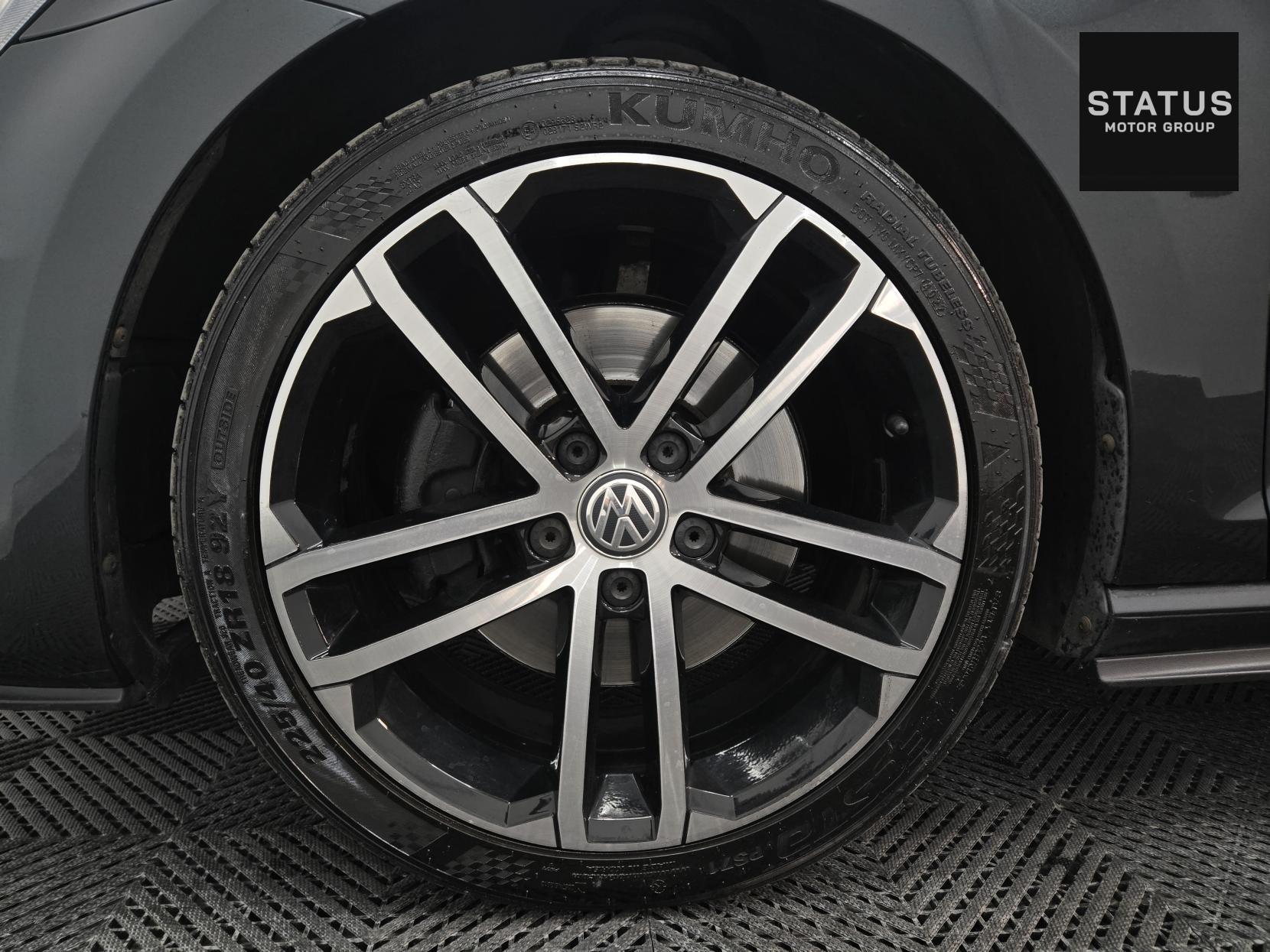 Volkswagen Golf 2.0 TDI BlueMotion Tech GTD Hatchback 5dr Diesel DSG Euro 6 (s/s) (184 ps)