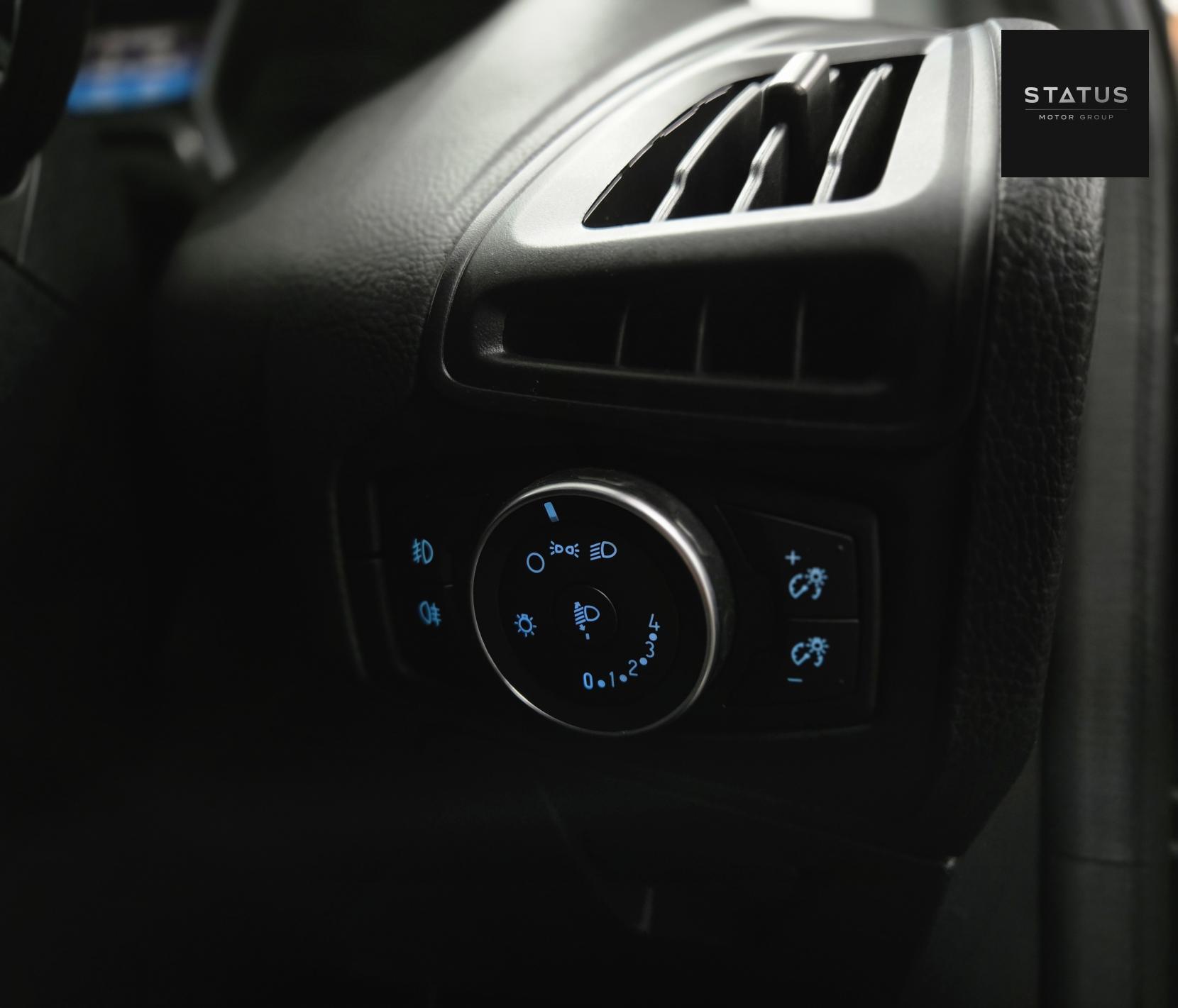 Ford Focus 1.0T EcoBoost ST-Line Hatchback 5dr Petrol Auto Euro 6 (s/s) (125 ps)