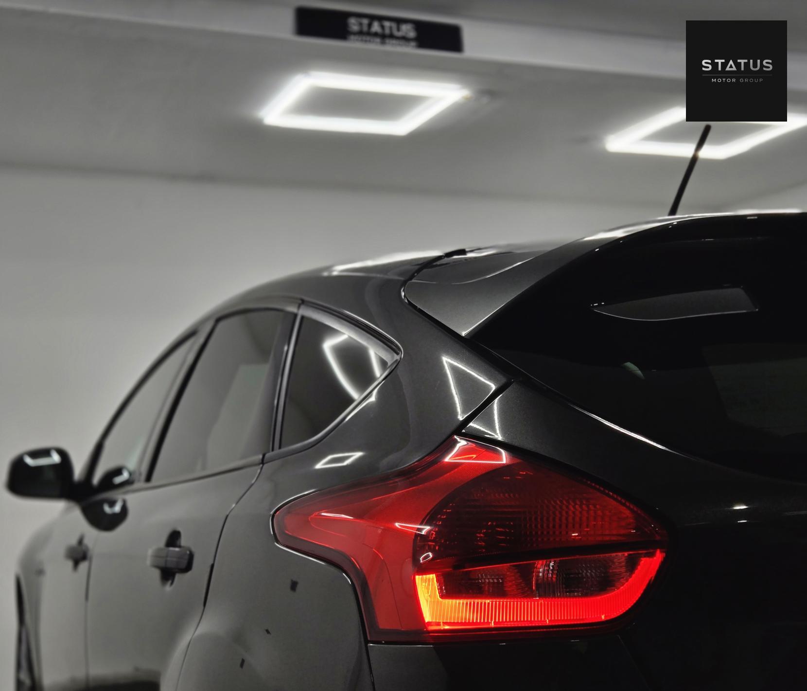 Ford Focus 1.0T EcoBoost ST-Line Hatchback 5dr Petrol Auto Euro 6 (s/s) (125 ps)