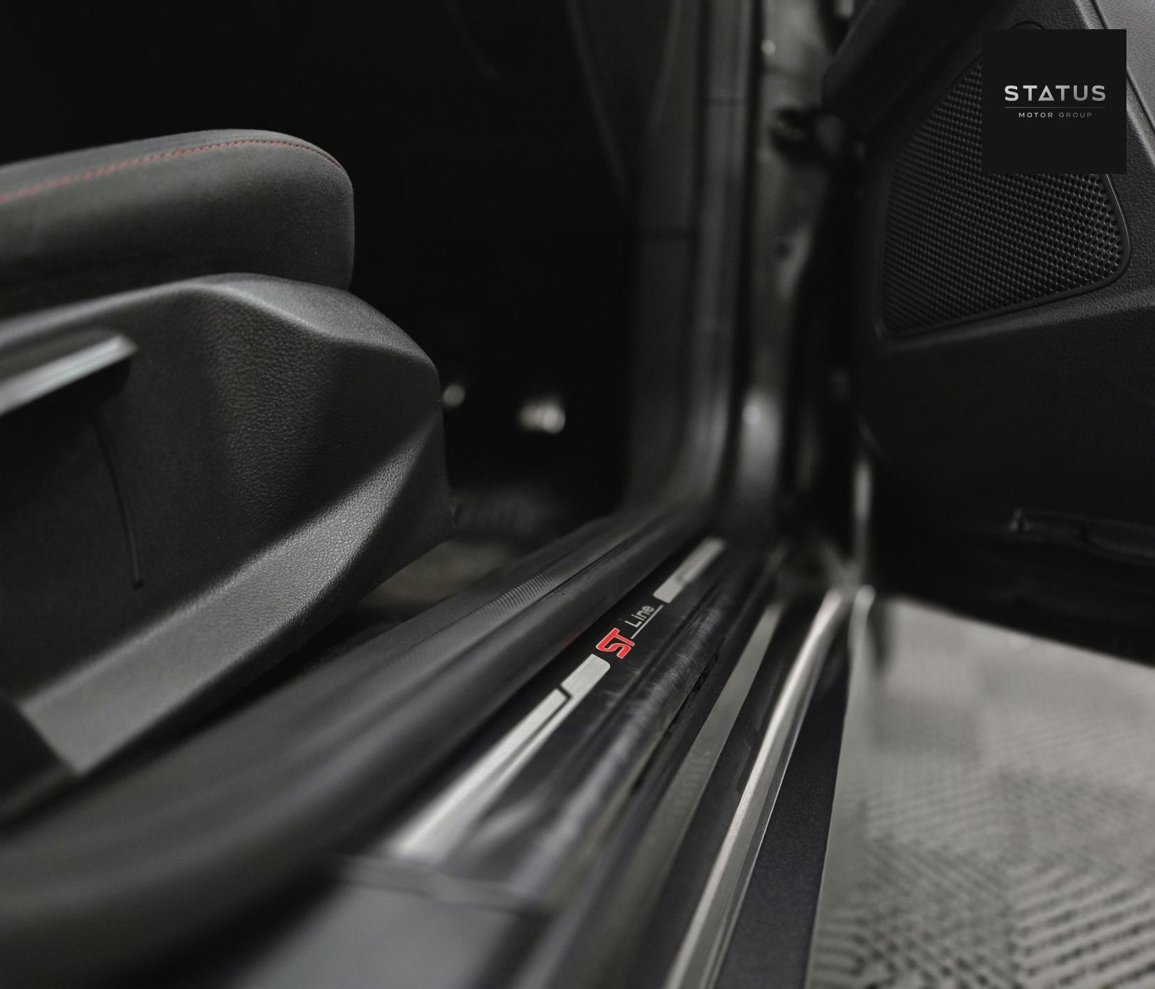 Ford Focus 1.0T EcoBoost ST-Line Hatchback 5dr Petrol Auto Euro 6 (s/s) (125 ps)