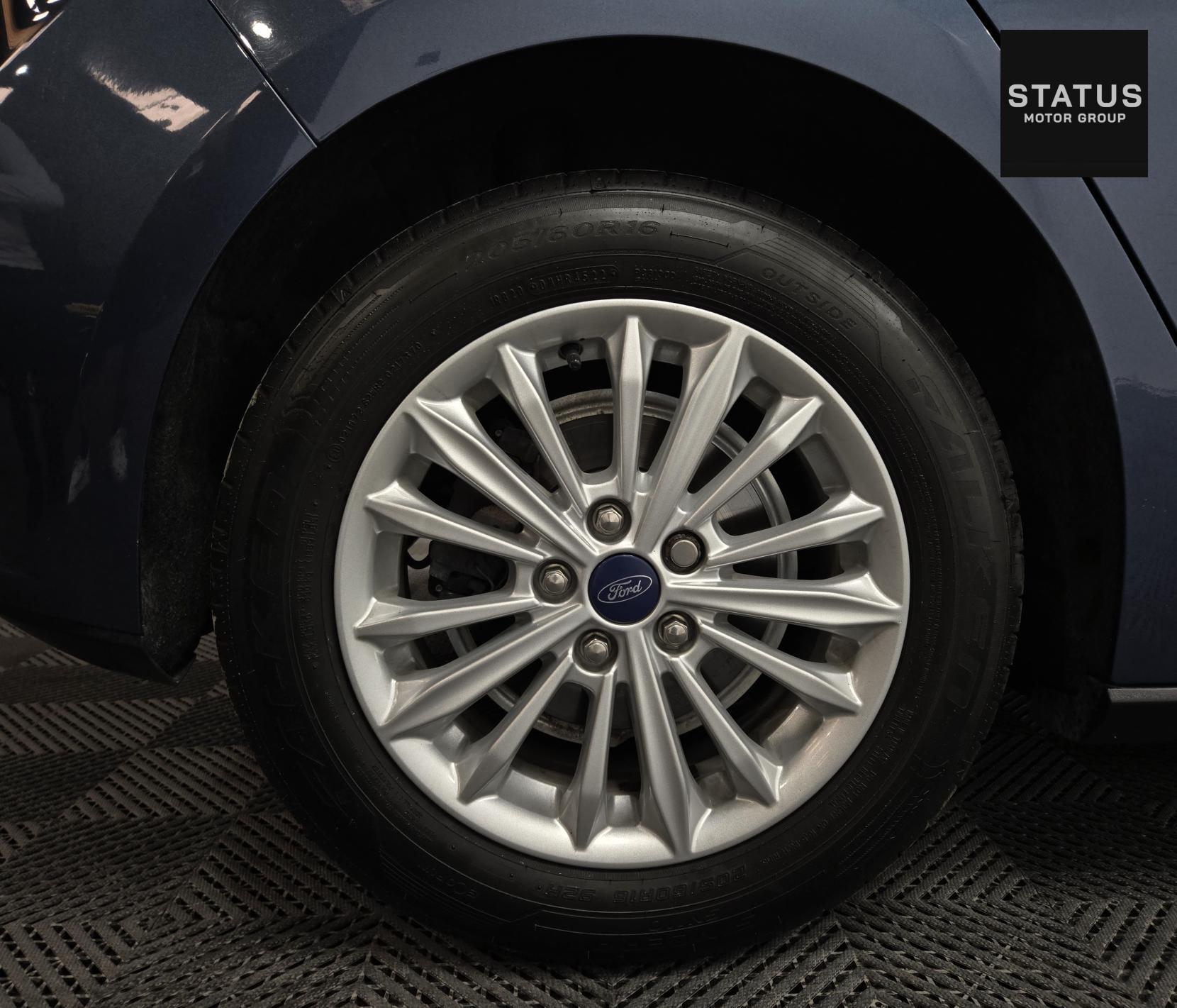 Ford Focus 1.0T EcoBoost Titanium Hatchback 5dr Petrol Manual Euro 6 (s/s) (125 ps)