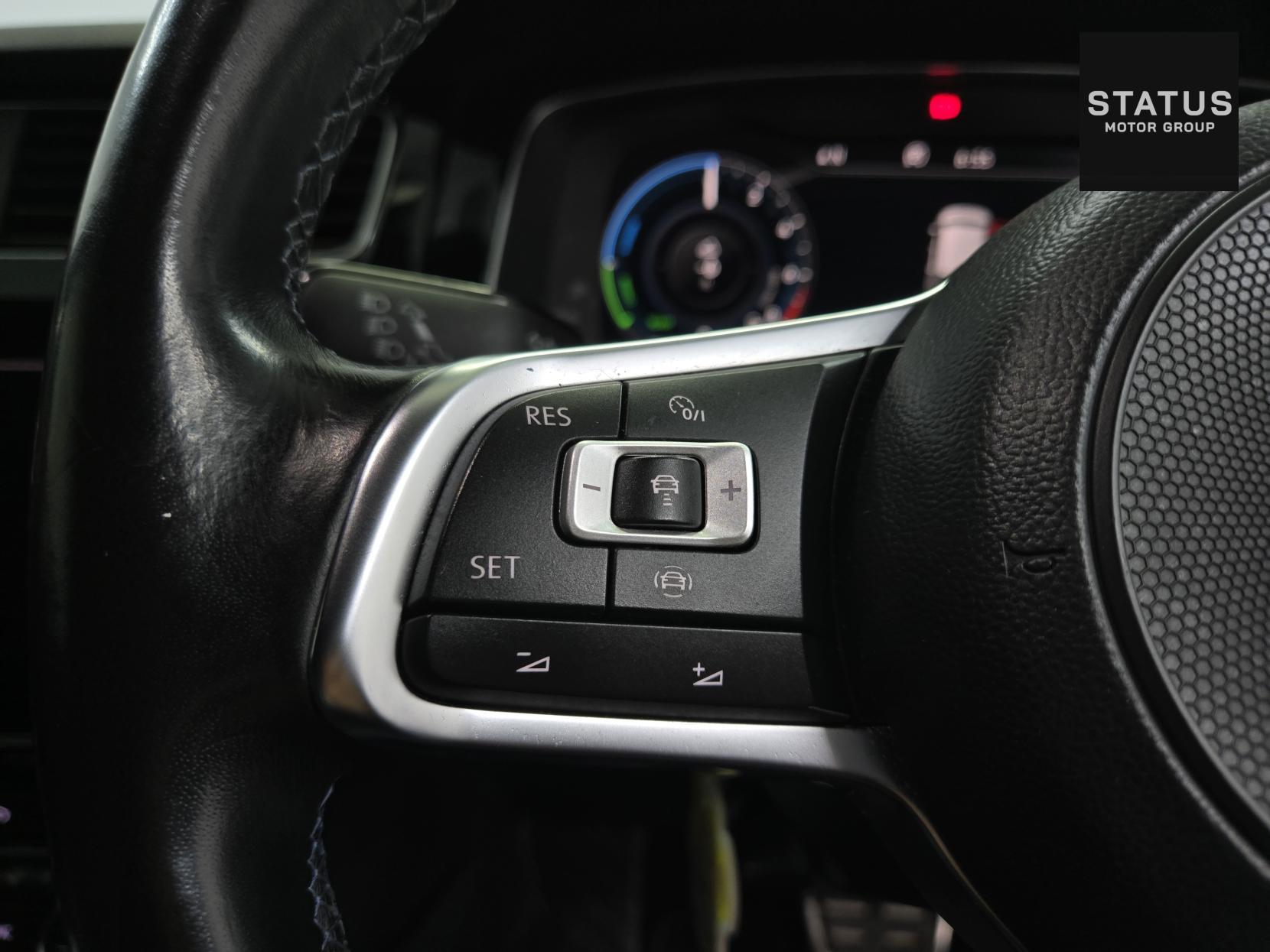 Volkswagen Golf 1.4 TSI 8.7kWh GTE Advance Hatchback 5dr Petrol Plug-in Hybrid DSG Euro 6 (s/s) (204 ps)