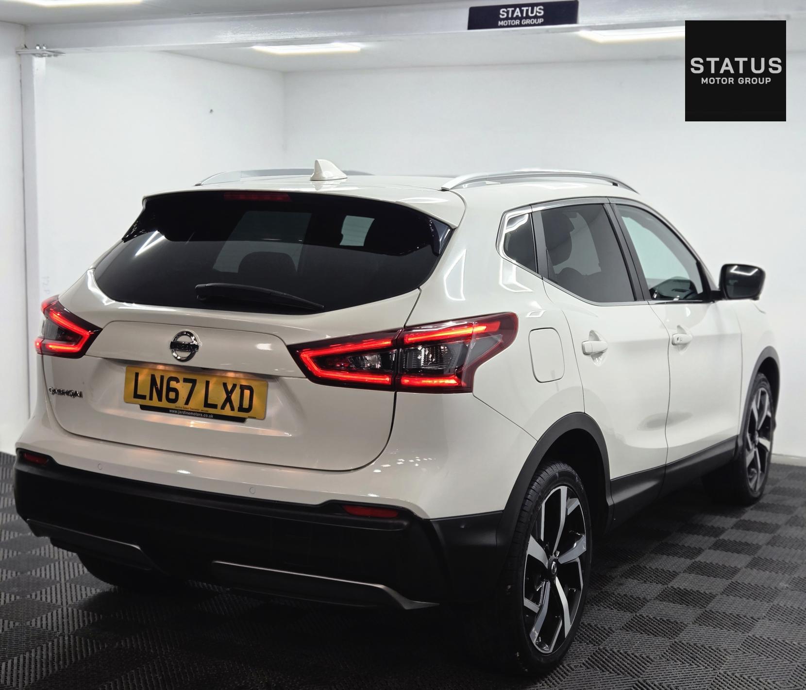 Nissan Qashqai 1.2 DIG-T Tekna+ SUV 5dr Petrol XTRON Euro 6 (s/s) (115 ps)