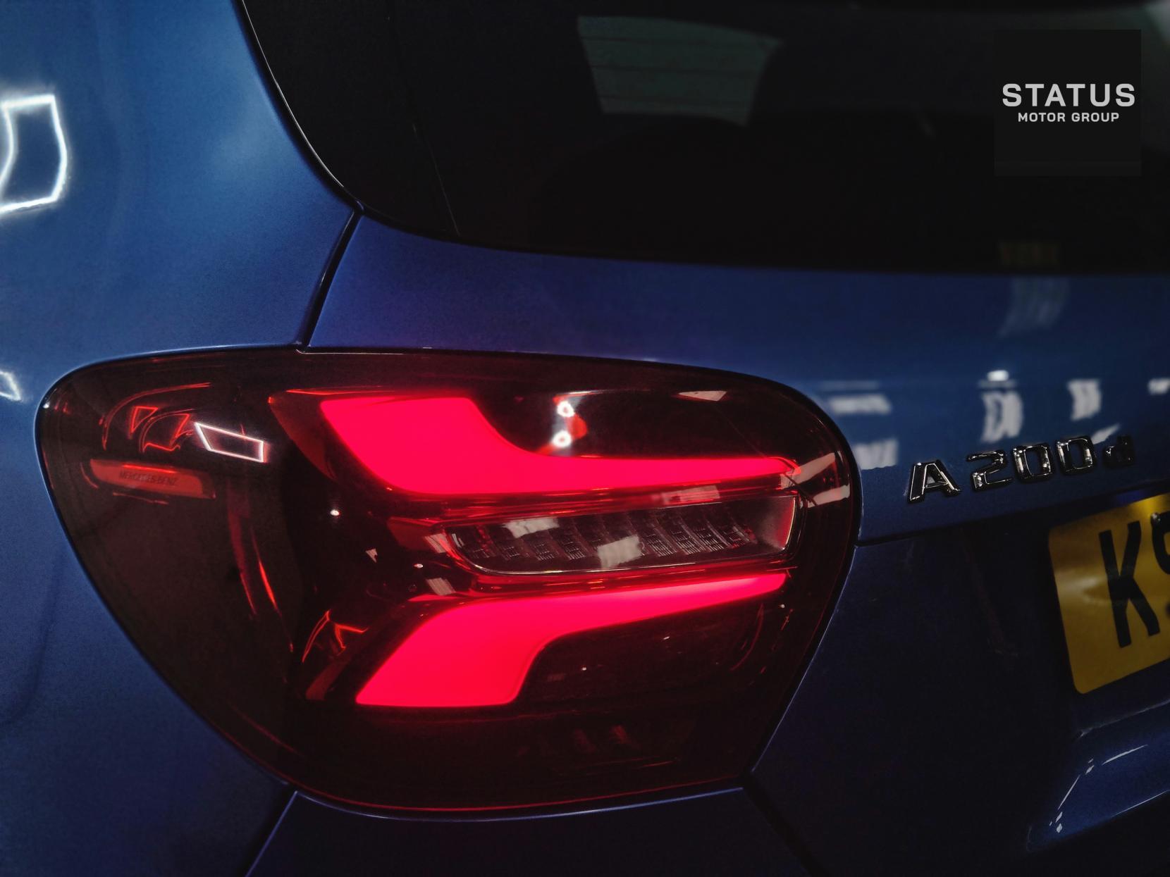 Mercedes-Benz A Class 2.1 A200d AMG Line (Premium) Hatchback 5dr Diesel 7G-DCT Euro 6 (s/s) (136 ps)