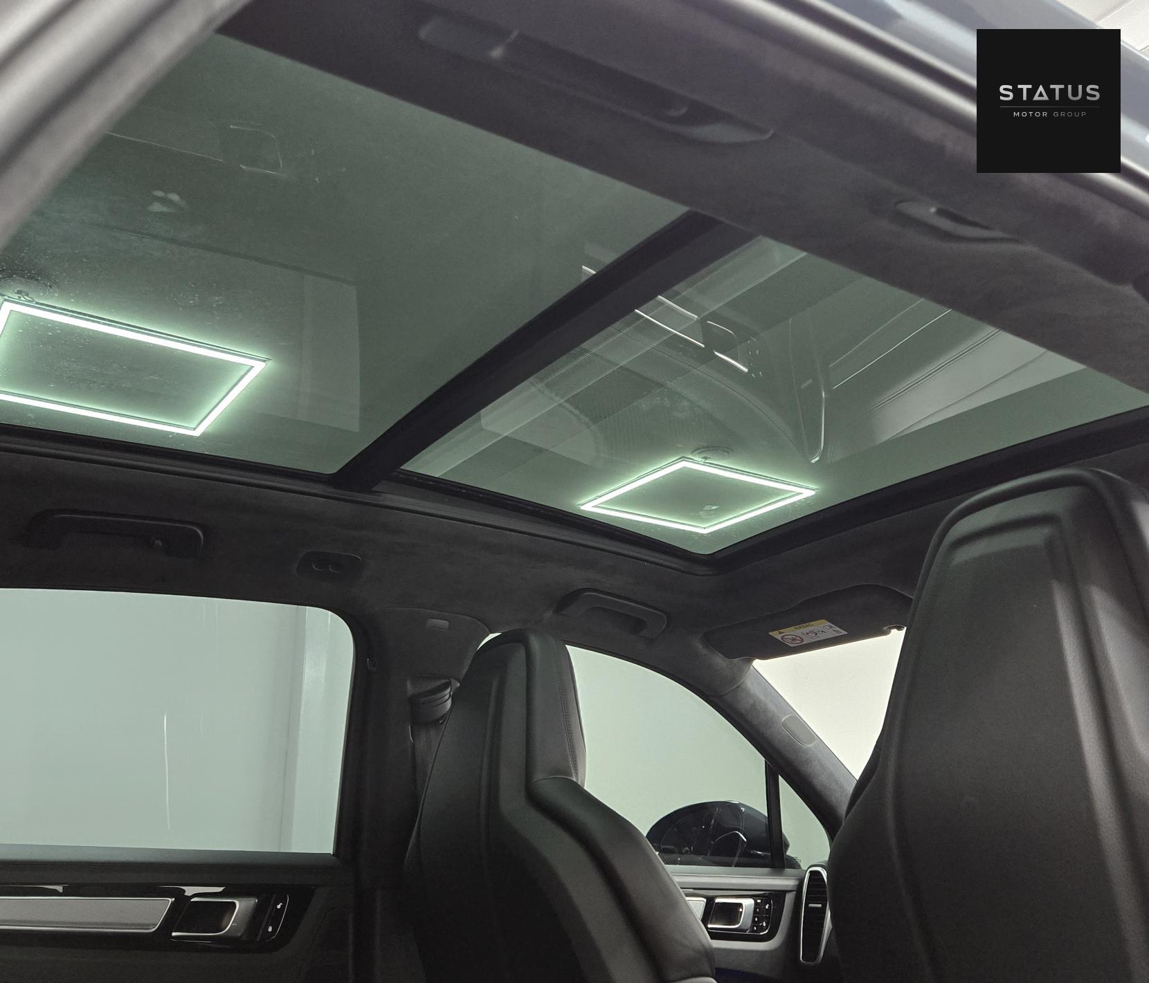 Porsche Cayenne 4.0T V8 Turbo SUV 5dr Petrol TiptronicS 4WD Euro 6 (s/s) (550 ps)