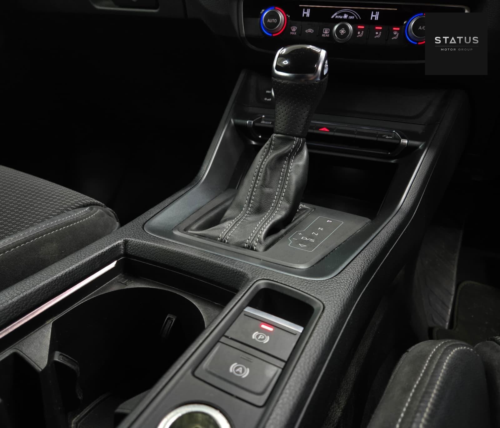 Audi Q3 1.5 TFSI CoD 35 S line SUV 5dr Petrol S Tronic Euro 6 (s/s) (150 ps)