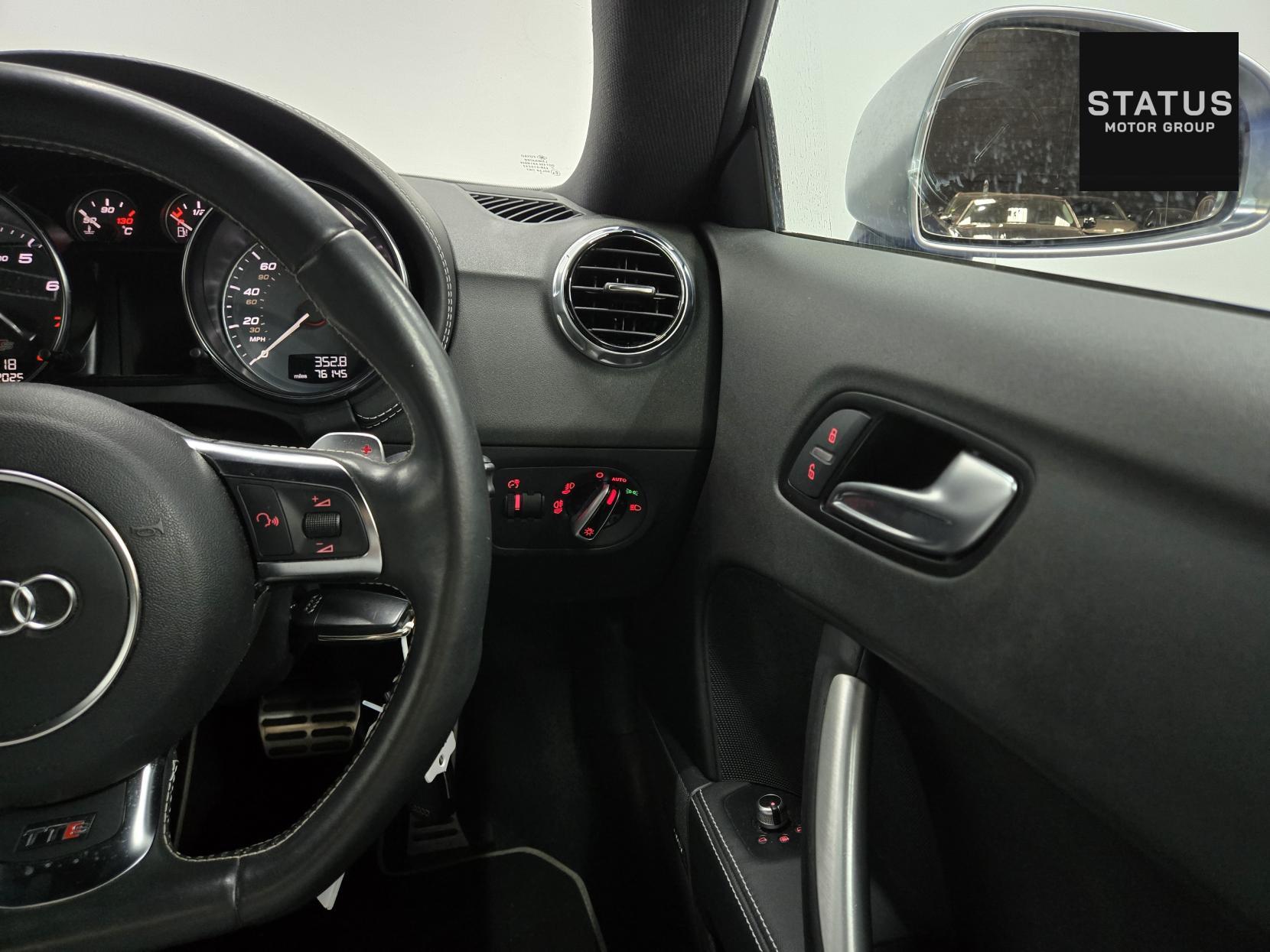 Audi TTS 2.0 TFSI Black Edition Coupe 3dr Petrol S Tronic quattro Euro 5 (272 ps)