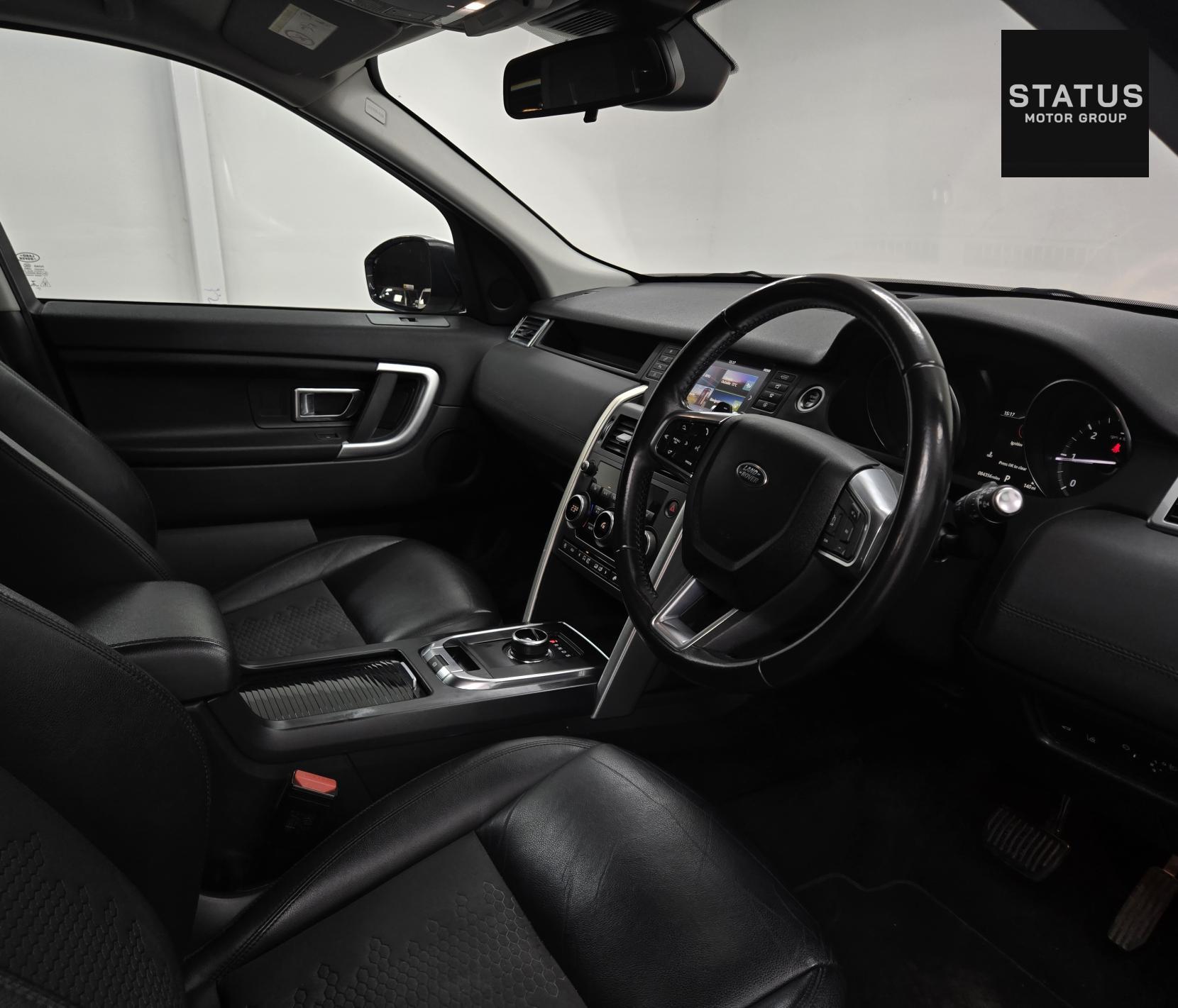 Land Rover Discovery Sport 2.0 TD4 SE Tech SUV 5dr Diesel Auto 4WD Euro 6 (s/s) (180 ps)