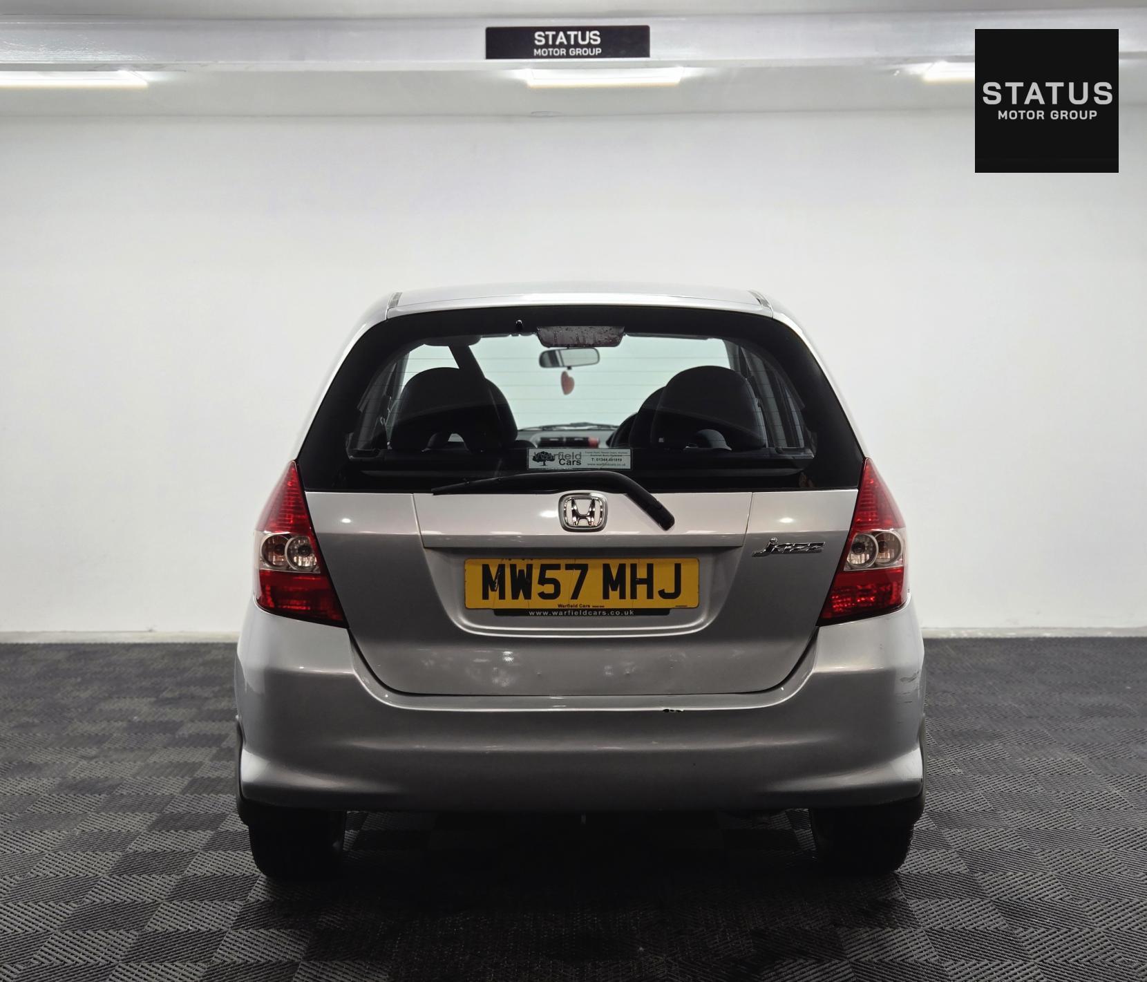 Honda Jazz 1.4 i-DSI SE Hatchback 5dr Petrol Manual (137 g/km, 82 bhp)