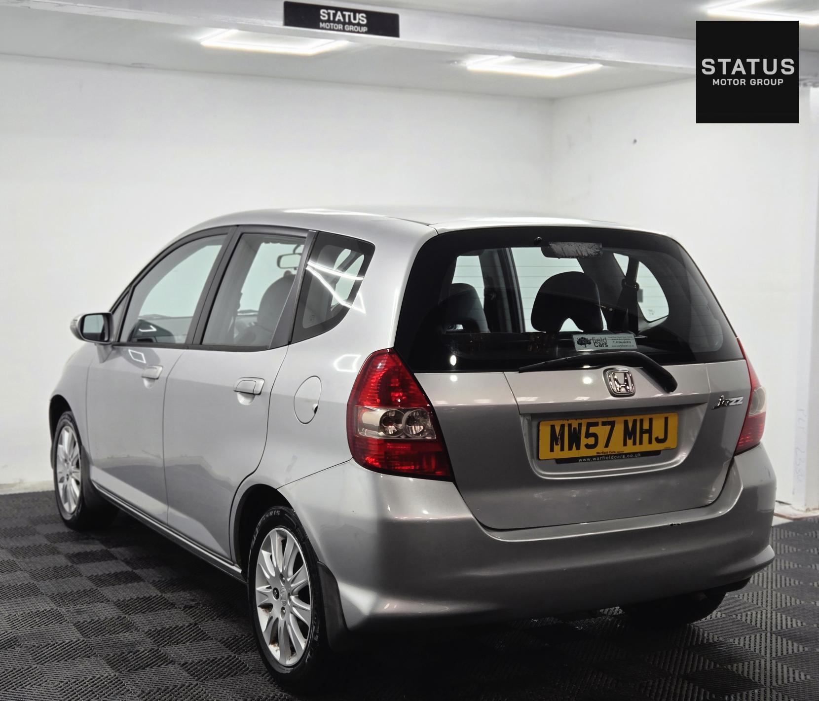 Honda Jazz 1.4 i-DSI SE Hatchback 5dr Petrol Manual (137 g/km, 82 bhp)