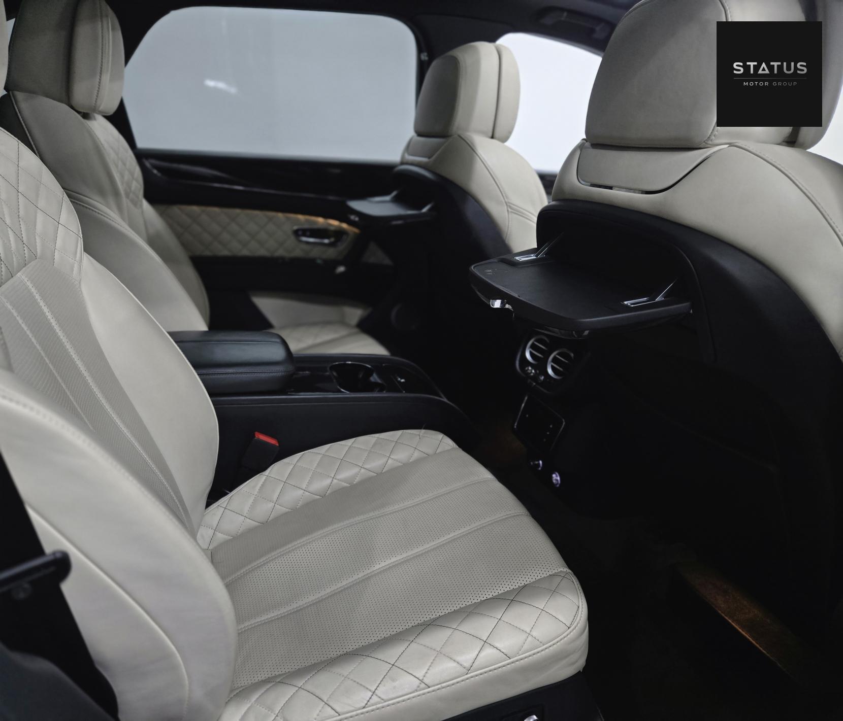 Bentley Bentayga 6.0 W12 SUV 5dr Petrol Auto 4WD Euro 6 (s/s) (608 ps)