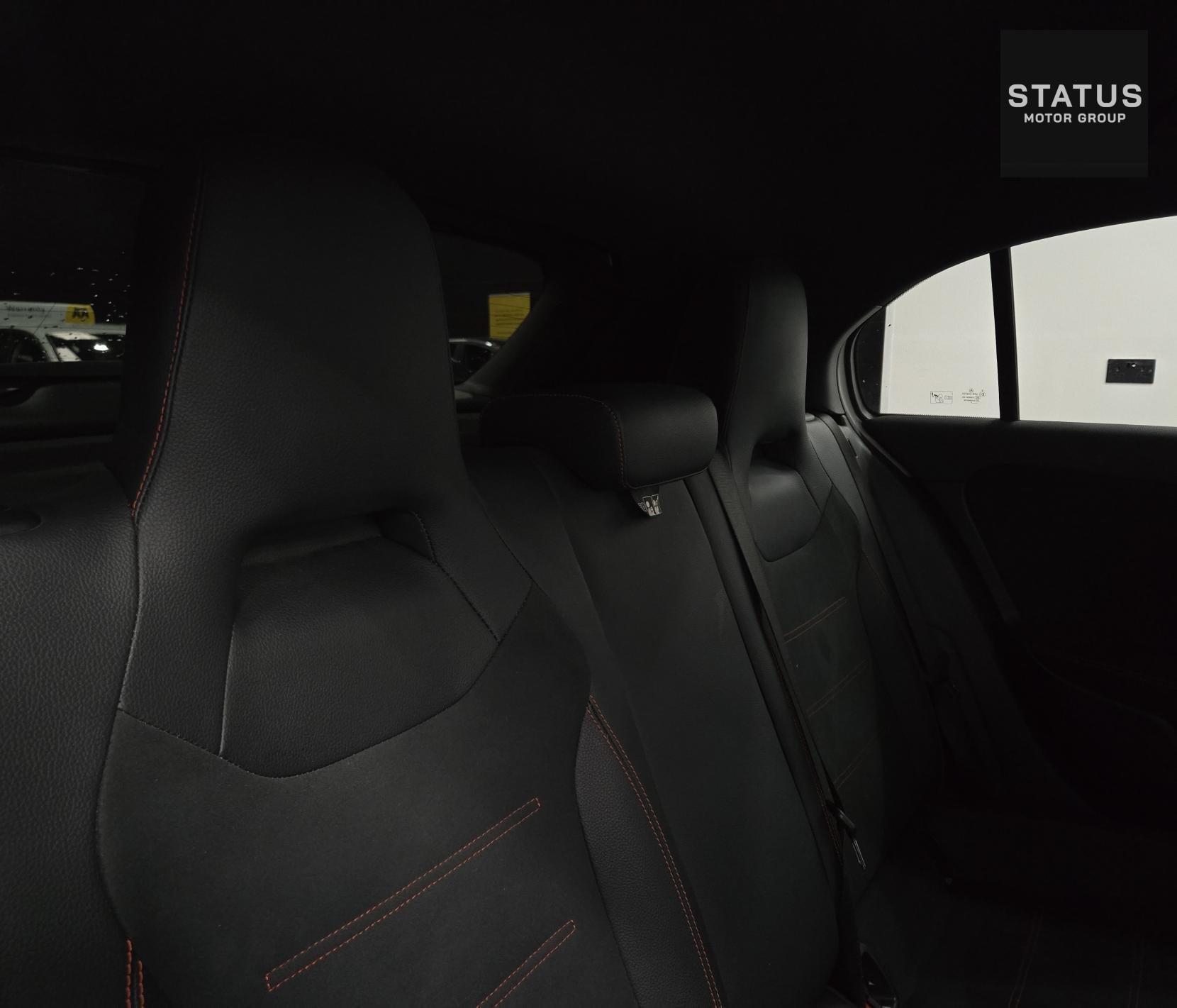 Mercedes-Benz A Class 1.3 A180 AMG Line Hatchback 5dr Petrol 7G-DCT Euro 6 (s/s) (136 ps)