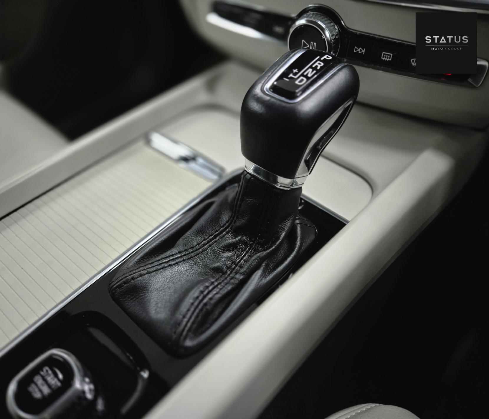 Volvo XC60 2.0 D4 Momentum Pro SUV 5dr Diesel Auto AWD Euro 6 (s/s) (190 ps)