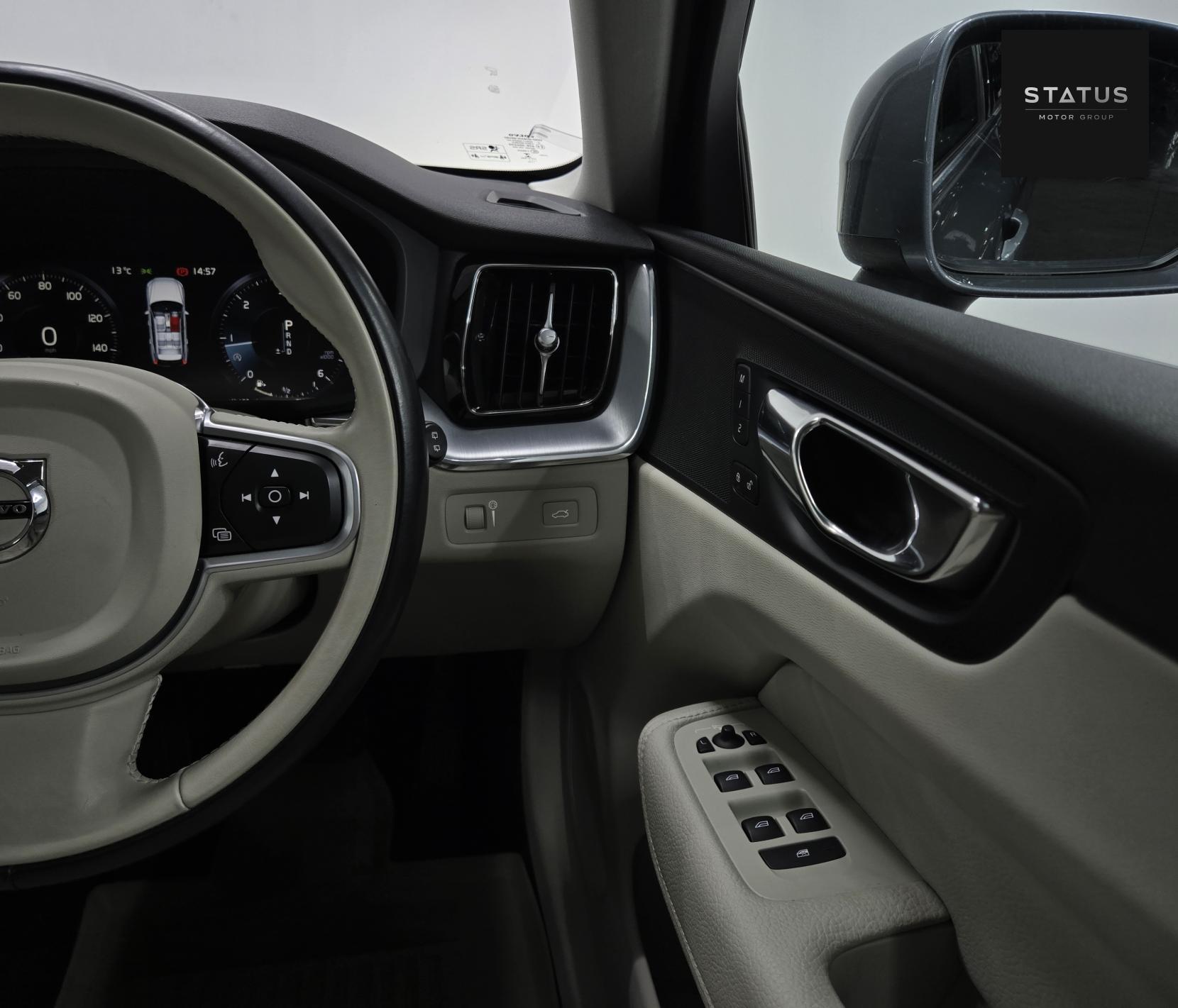 Volvo XC60 2.0 D4 Momentum Pro SUV 5dr Diesel Auto AWD Euro 6 (s/s) (190 ps)