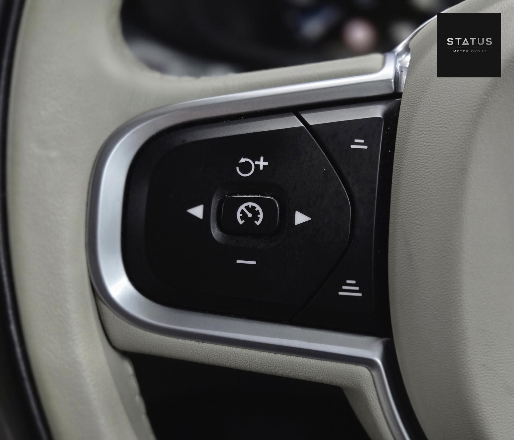 Volvo XC60 2.0 D4 Momentum Pro SUV 5dr Diesel Auto AWD Euro 6 (s/s) (190 ps)