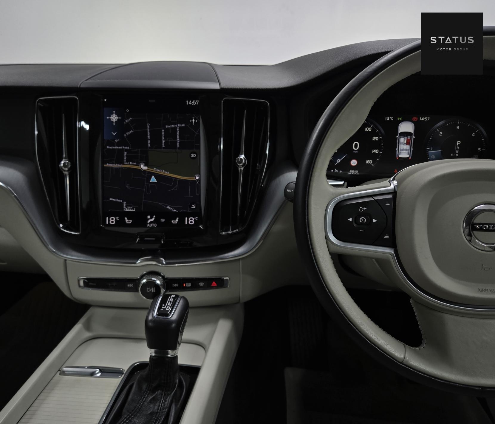 Volvo XC60 2.0 D4 Momentum Pro SUV 5dr Diesel Auto AWD Euro 6 (s/s) (190 ps)