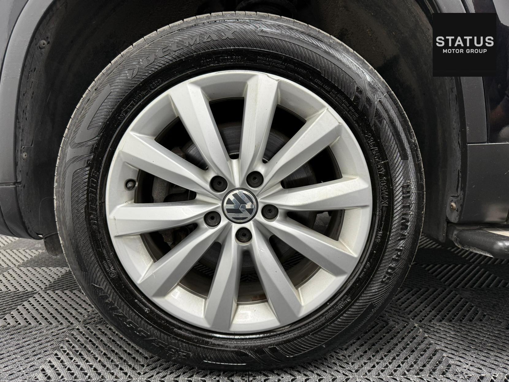 Volkswagen Tiguan 2.0 TSI Match SUV 5dr Petrol DSG 4WD Euro 5 (180 ps)