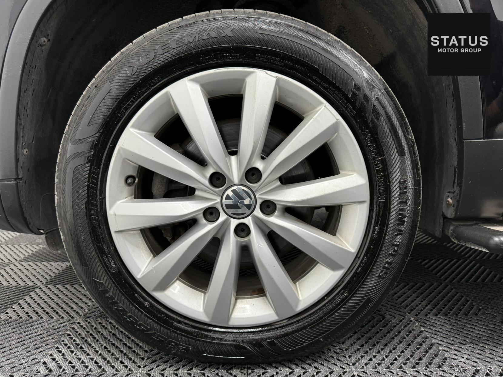 Volkswagen Tiguan 2.0 TSI Match SUV 5dr Petrol DSG 4WD Euro 5 (180 ps)