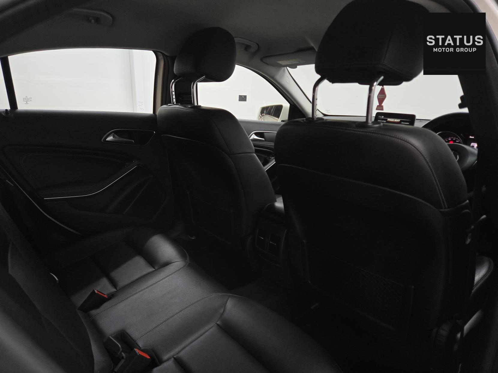 Mercedes-Benz A Class 1.5 A180d Sport Hatchback 5dr Diesel 7G-DCT Euro 6 (s/s) (109 ps)