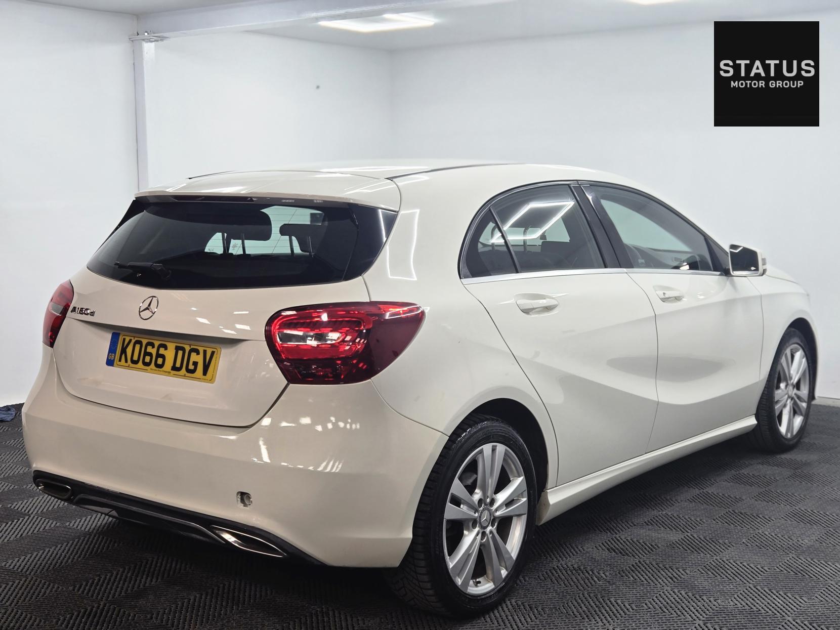 Mercedes-Benz A Class 1.5 A180d Sport Hatchback 5dr Diesel 7G-DCT Euro 6 (s/s) (109 ps)